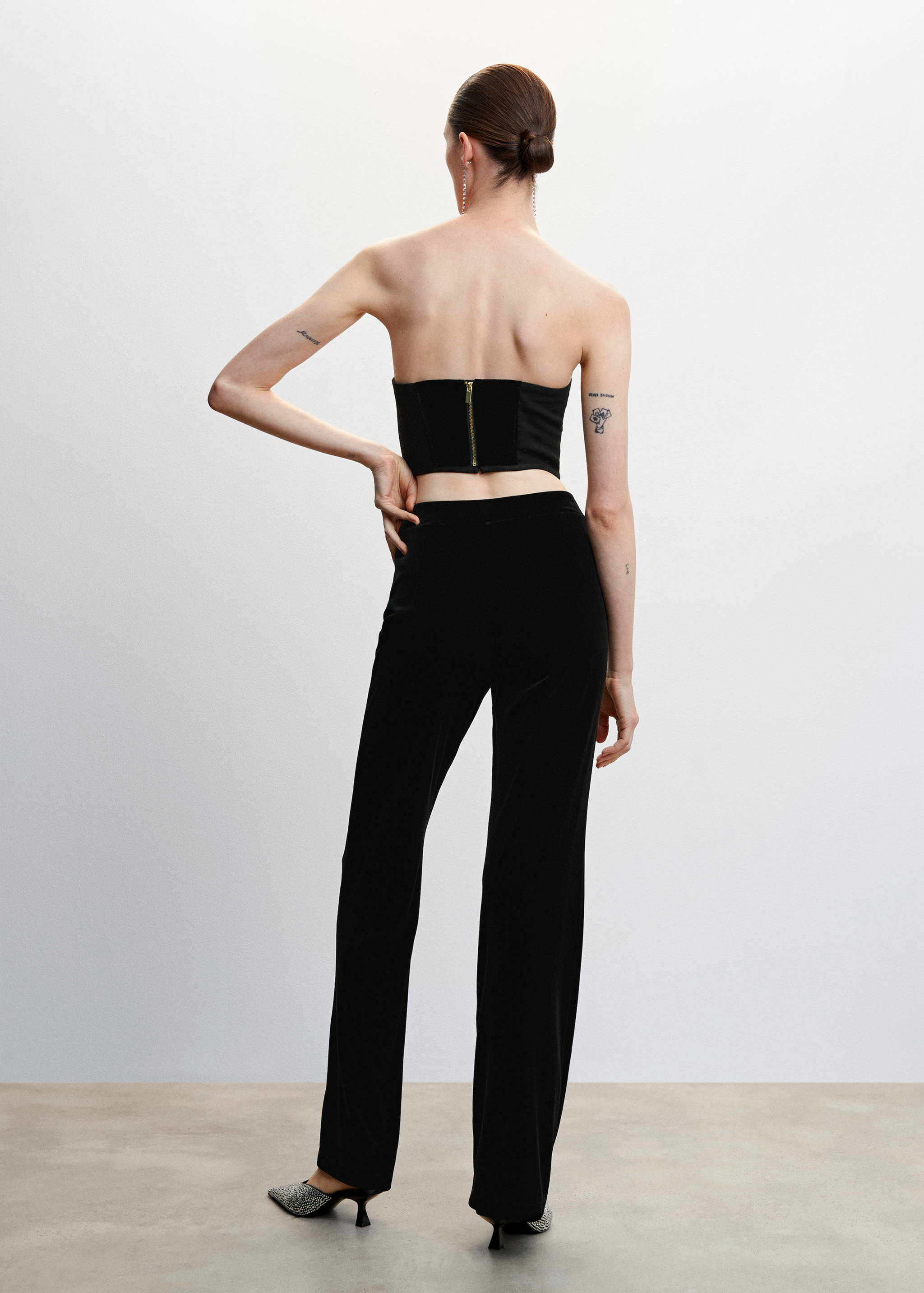Velvet top - Reverse of the article