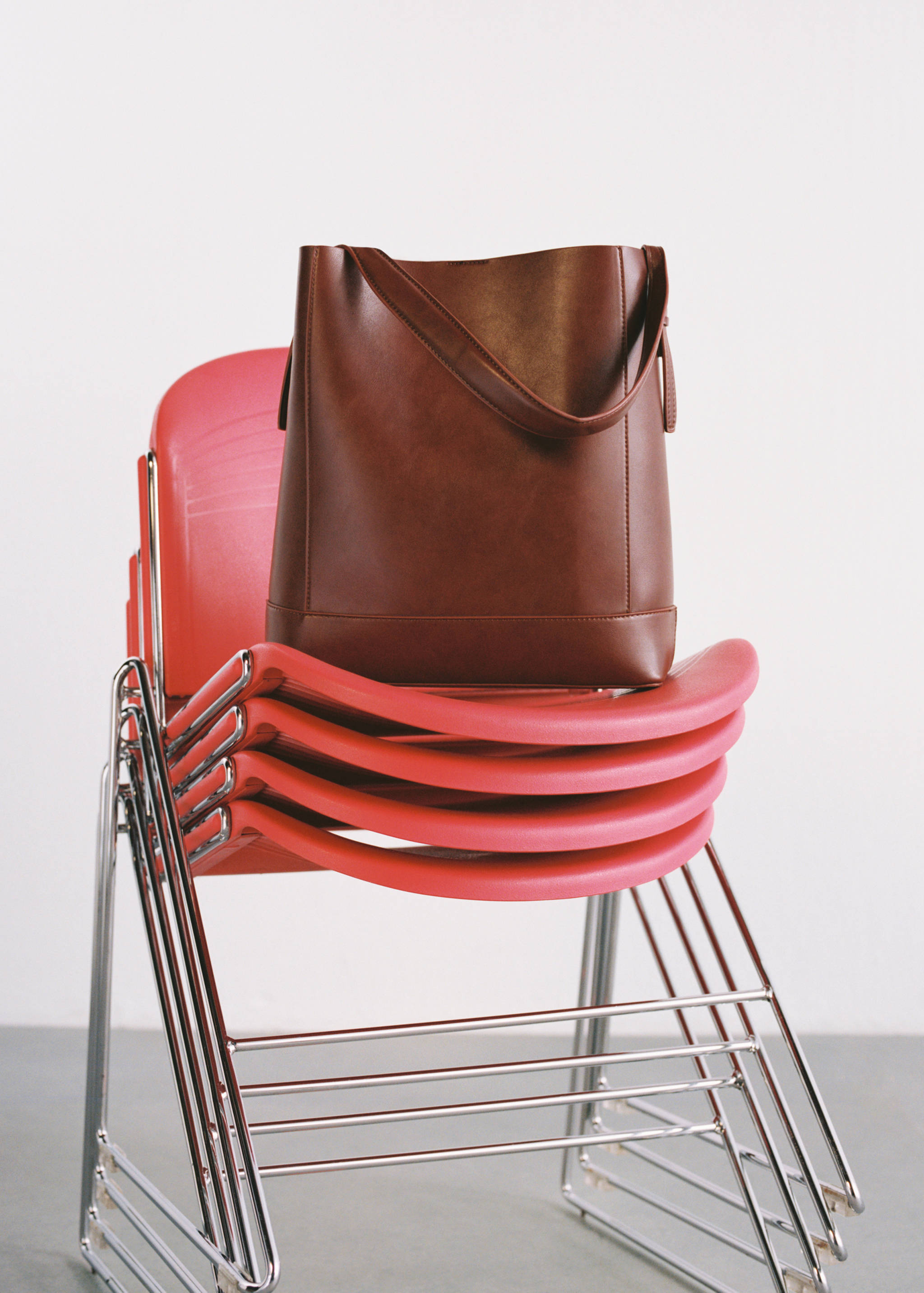 Short strap square bag - Details of the article 9