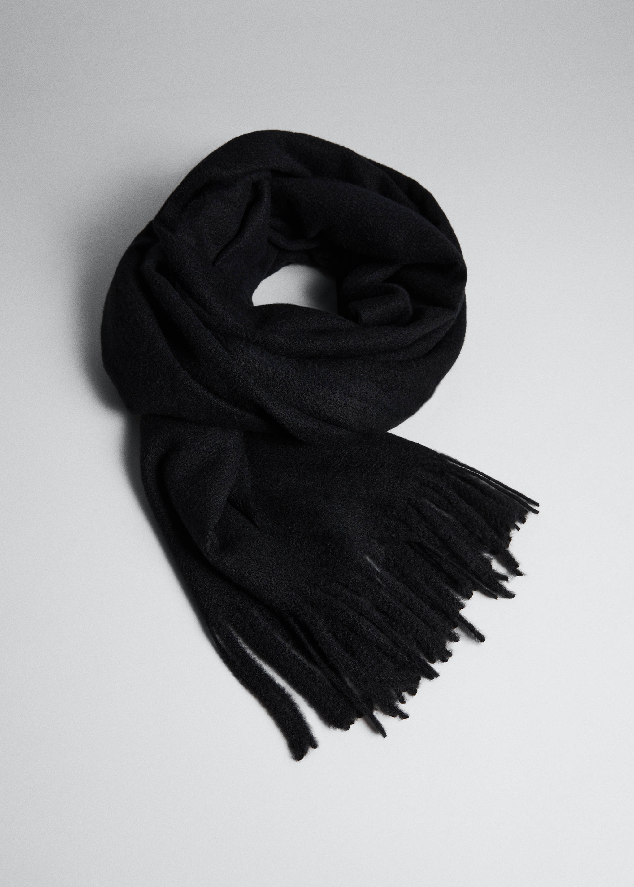 Fringed edge scarf - Details of the article 5