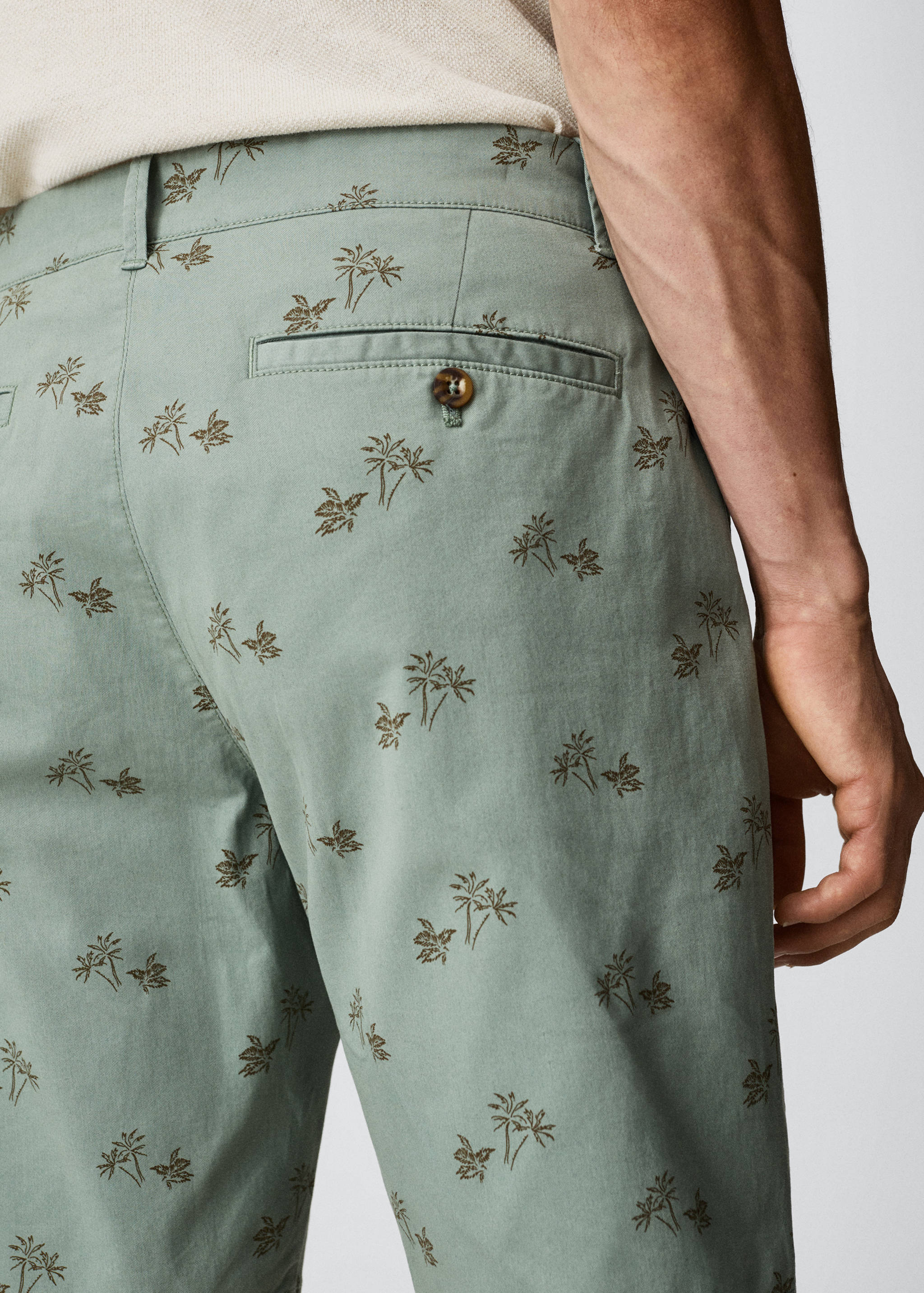 Baumwoll-Bermudashorts mit Motiv - Detail des Artikels 3
