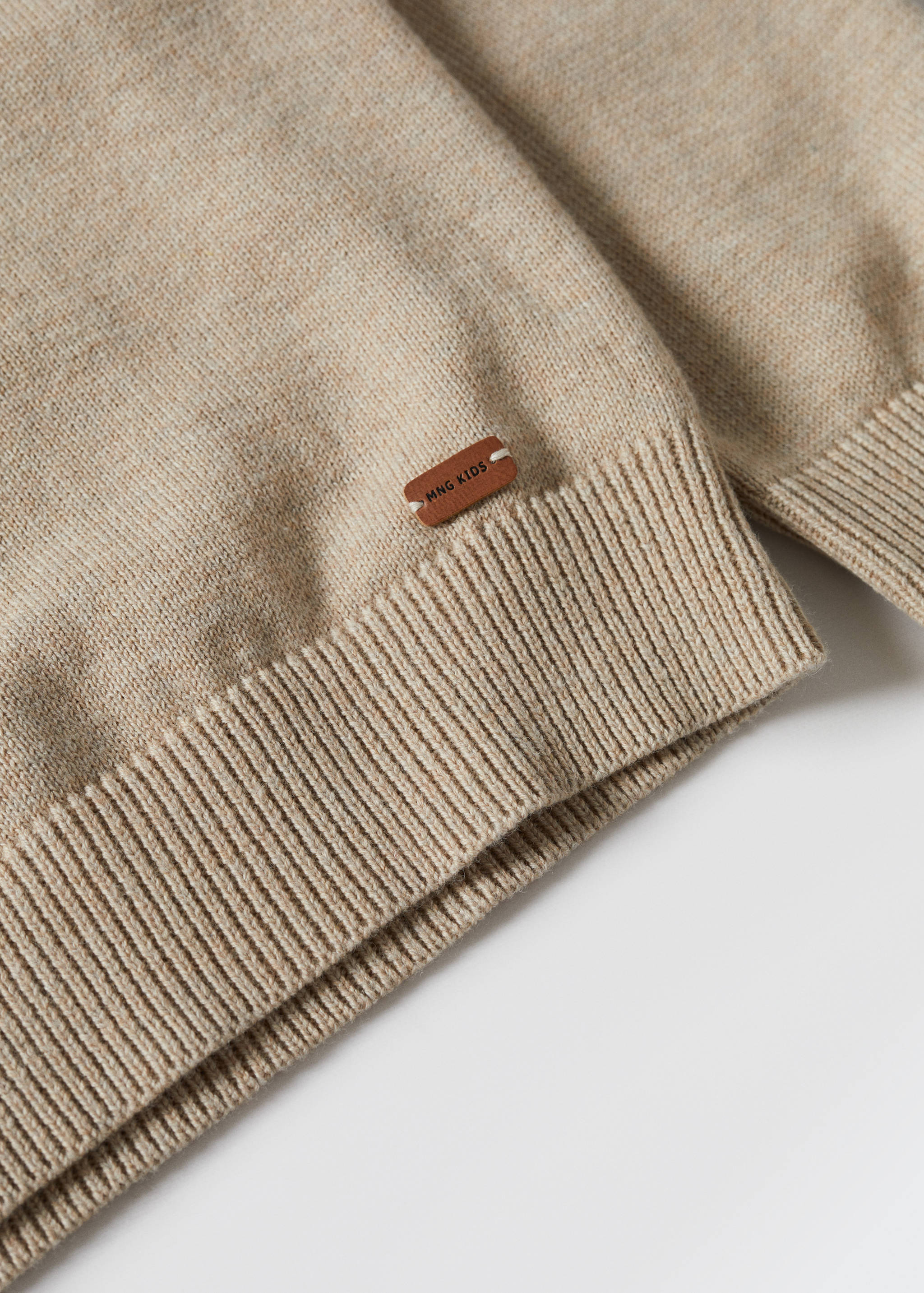 Zip neck jumper - Details of the article 8