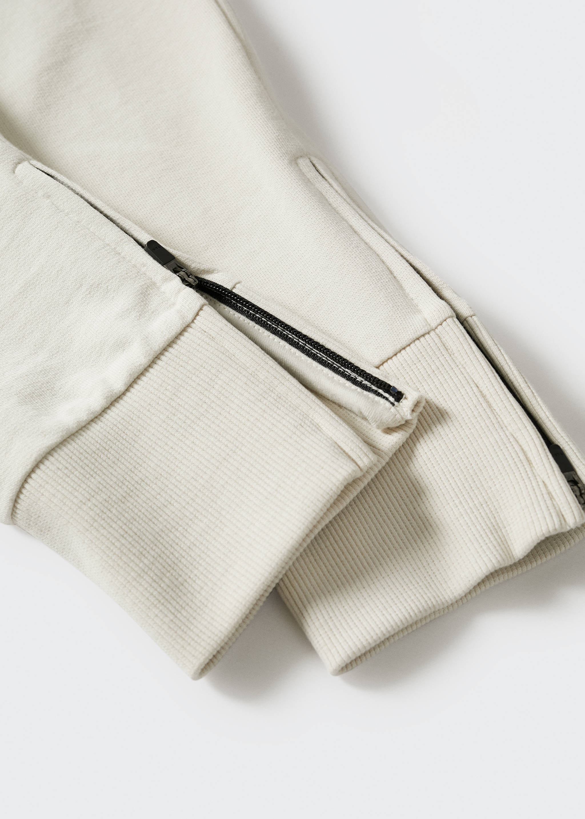 Pantalons jogger - Detall de l'article 8