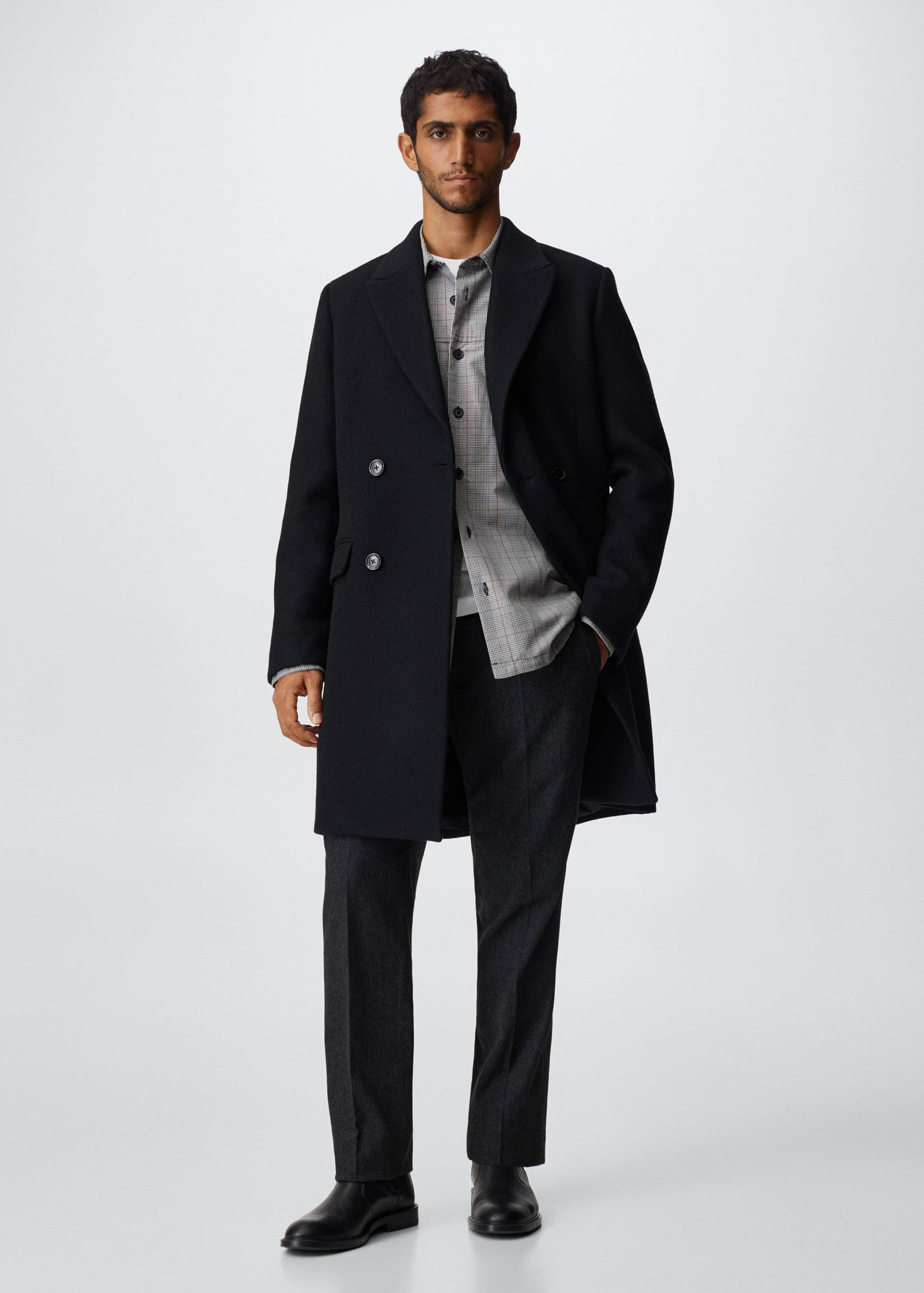 Abrigo largo lana - Plano general