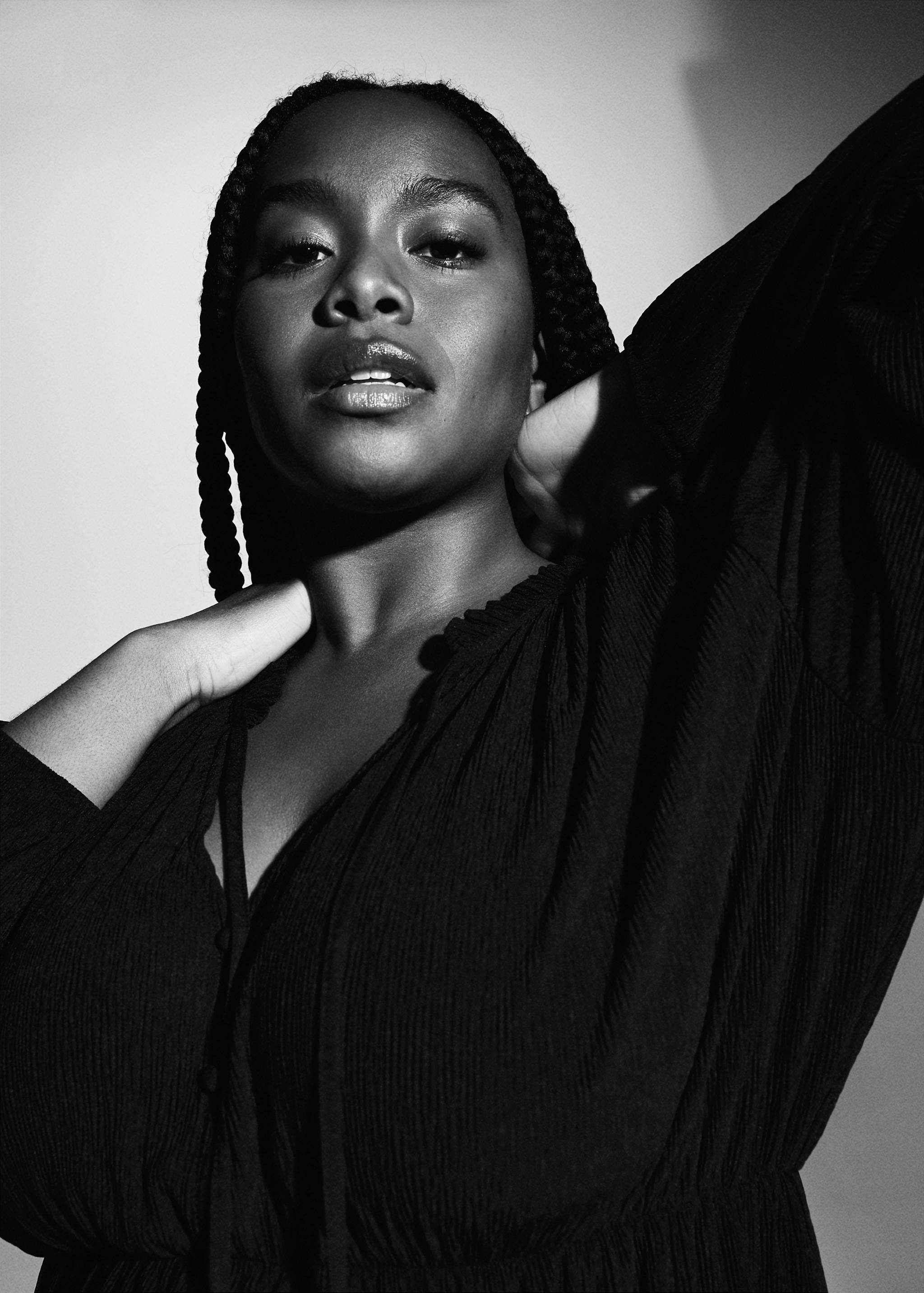 Textured short dress - Details of the article 5