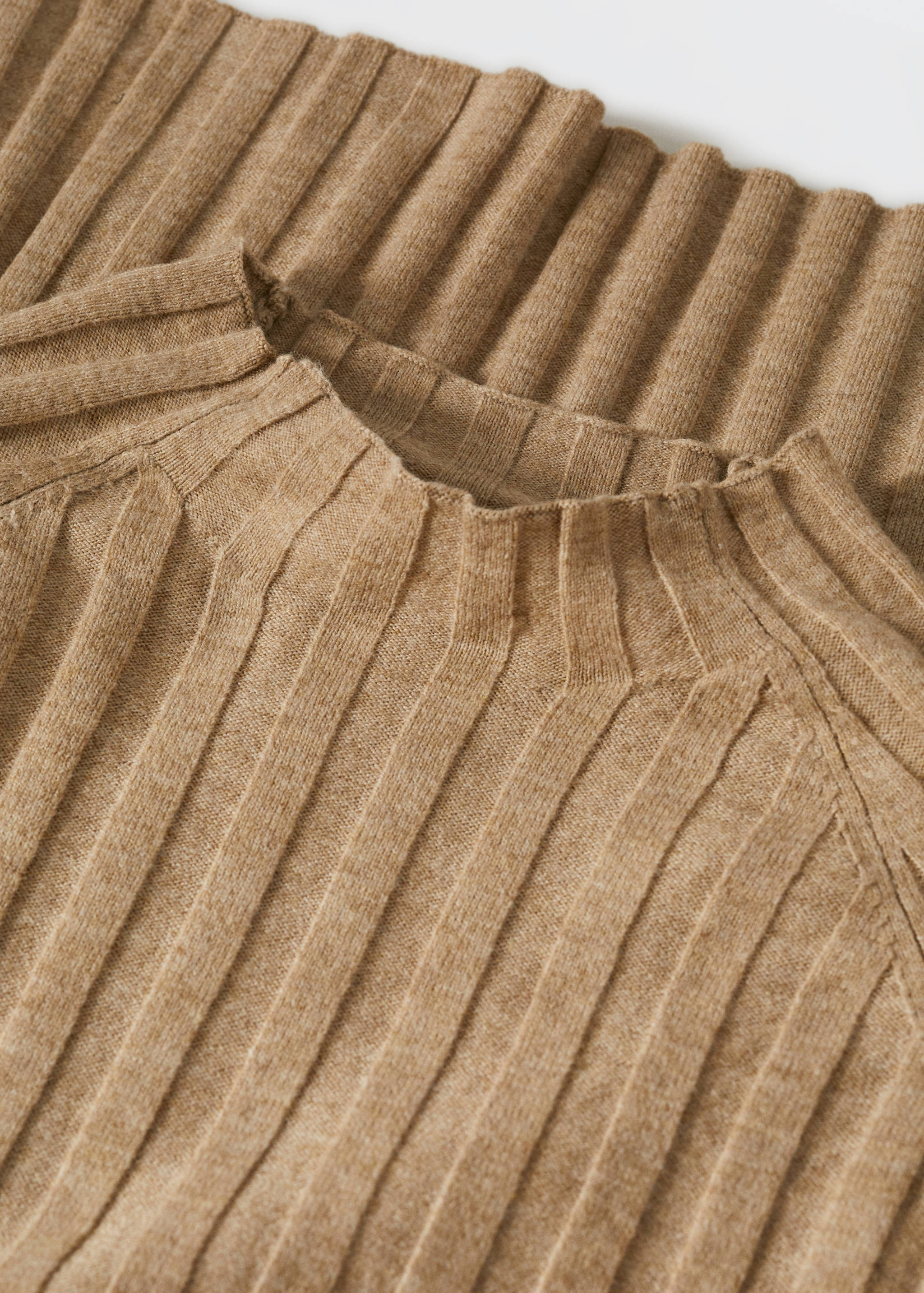 Pull-over côtelé col montant - Détail de l'article 8
