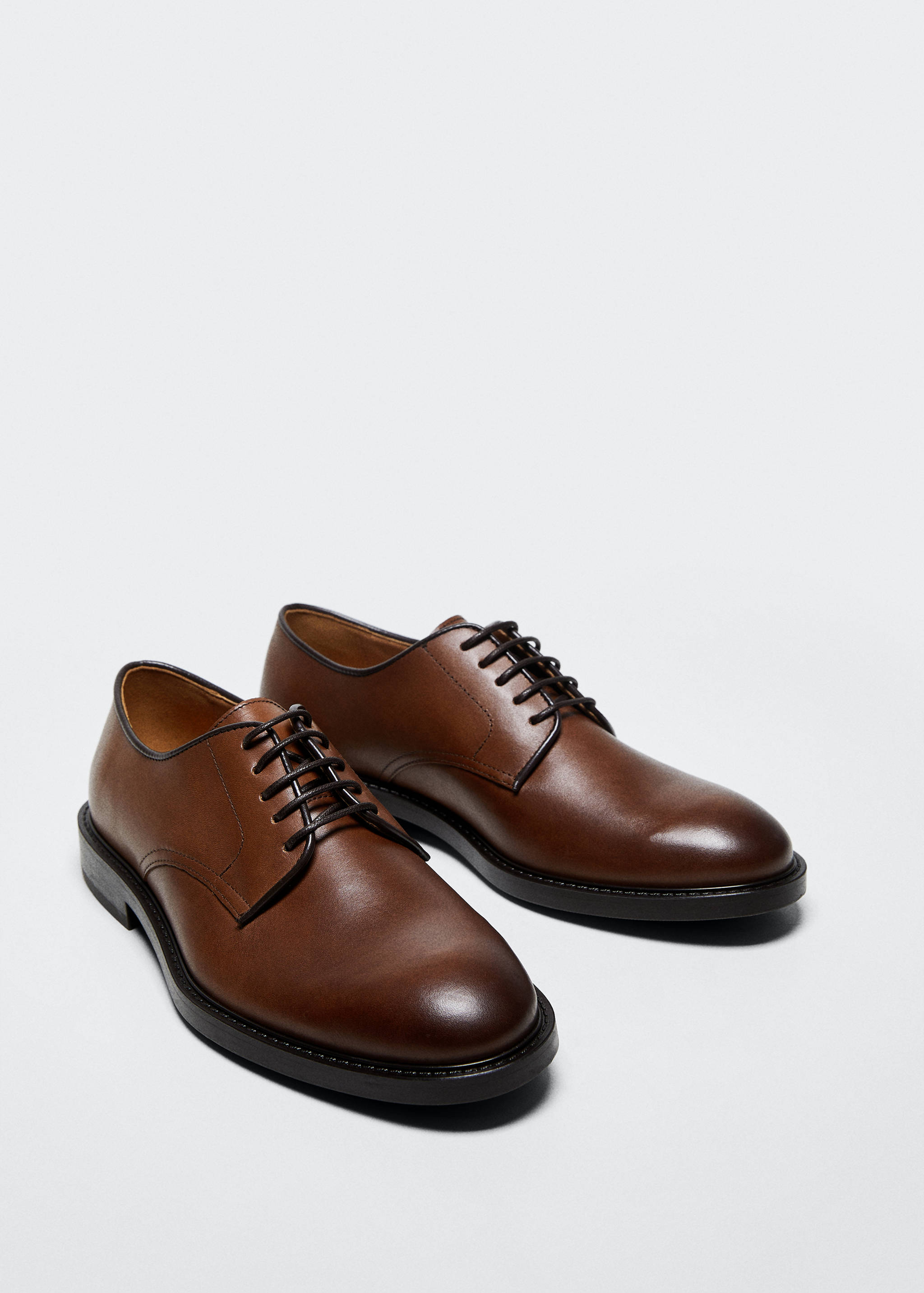 Zapato traje piel - Plano medio