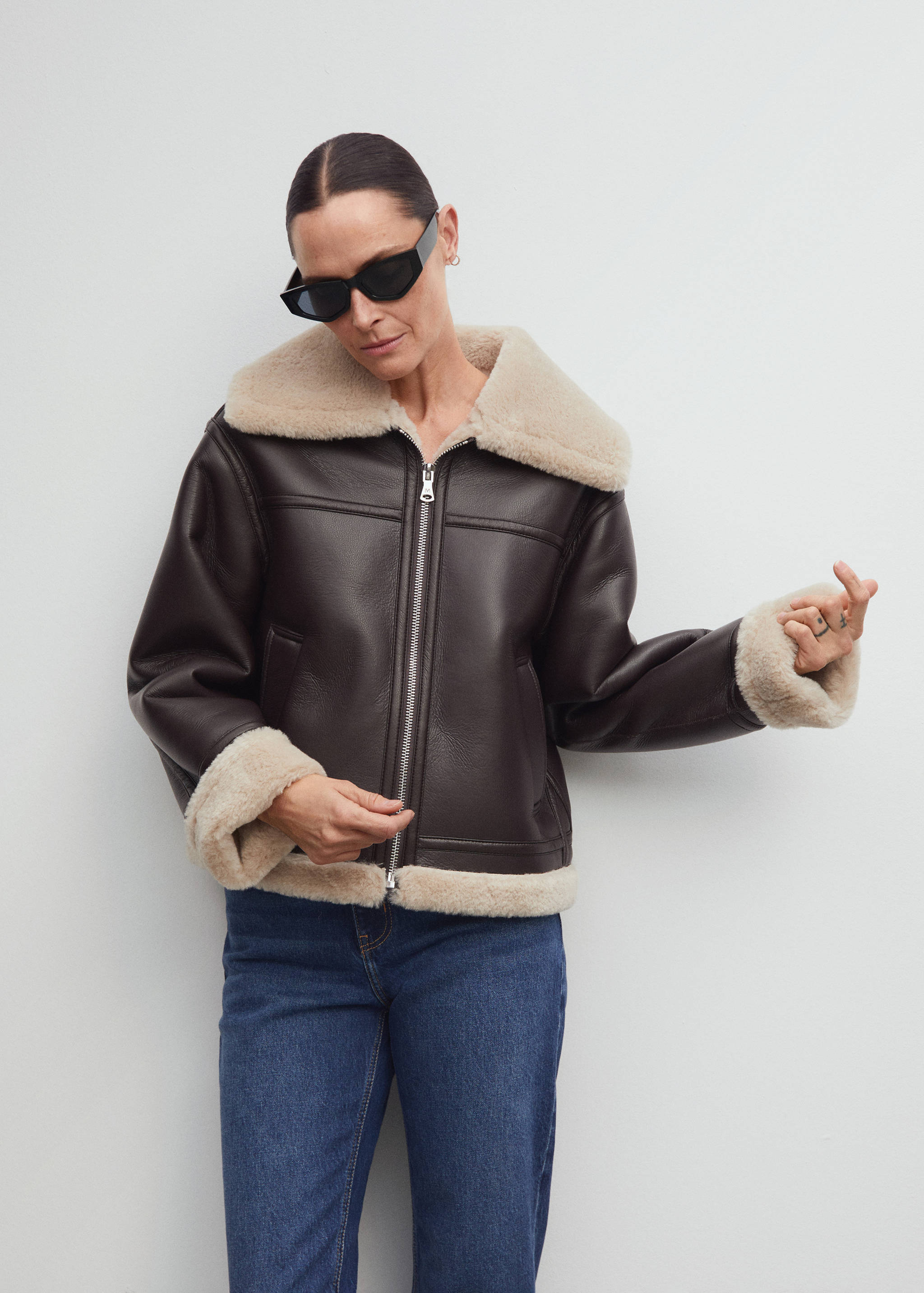 Jacket with shearling-effect lining - Details of the article 6