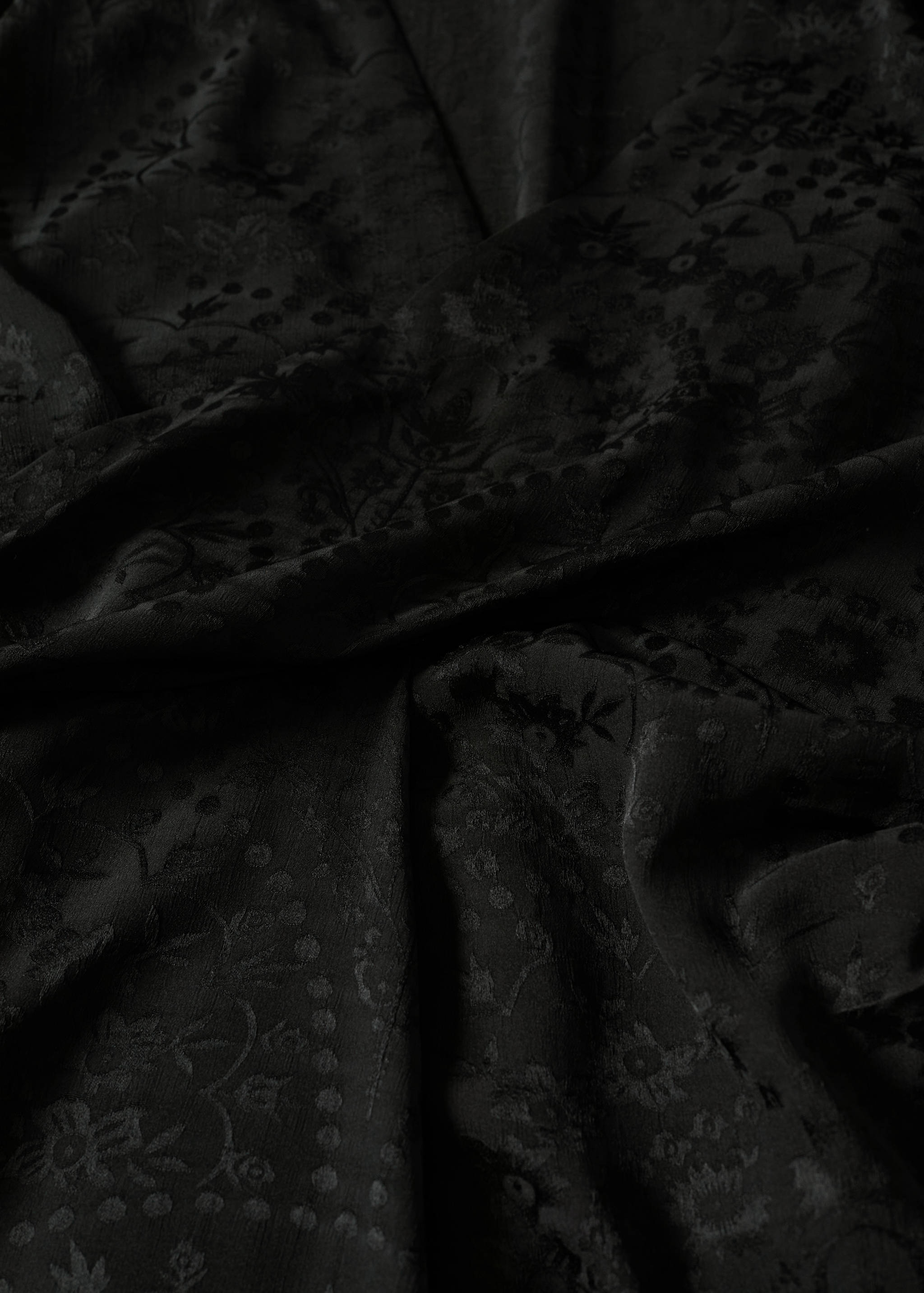 Φόρεμα μαύρο σατέν - Λεπτομέρεια του προϊόντος 8