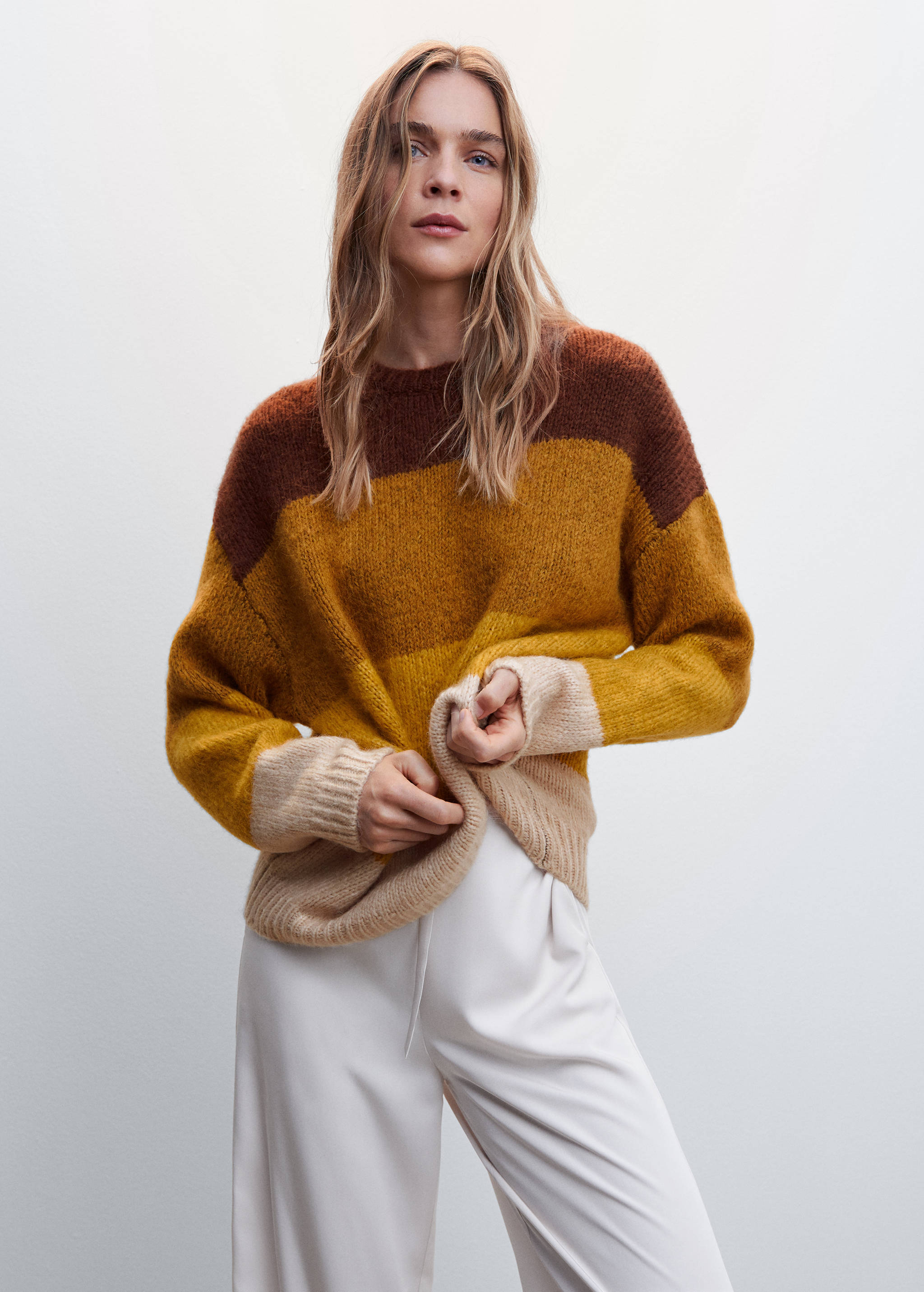 Gestreifter Strickpullover - Mittlere Ansicht