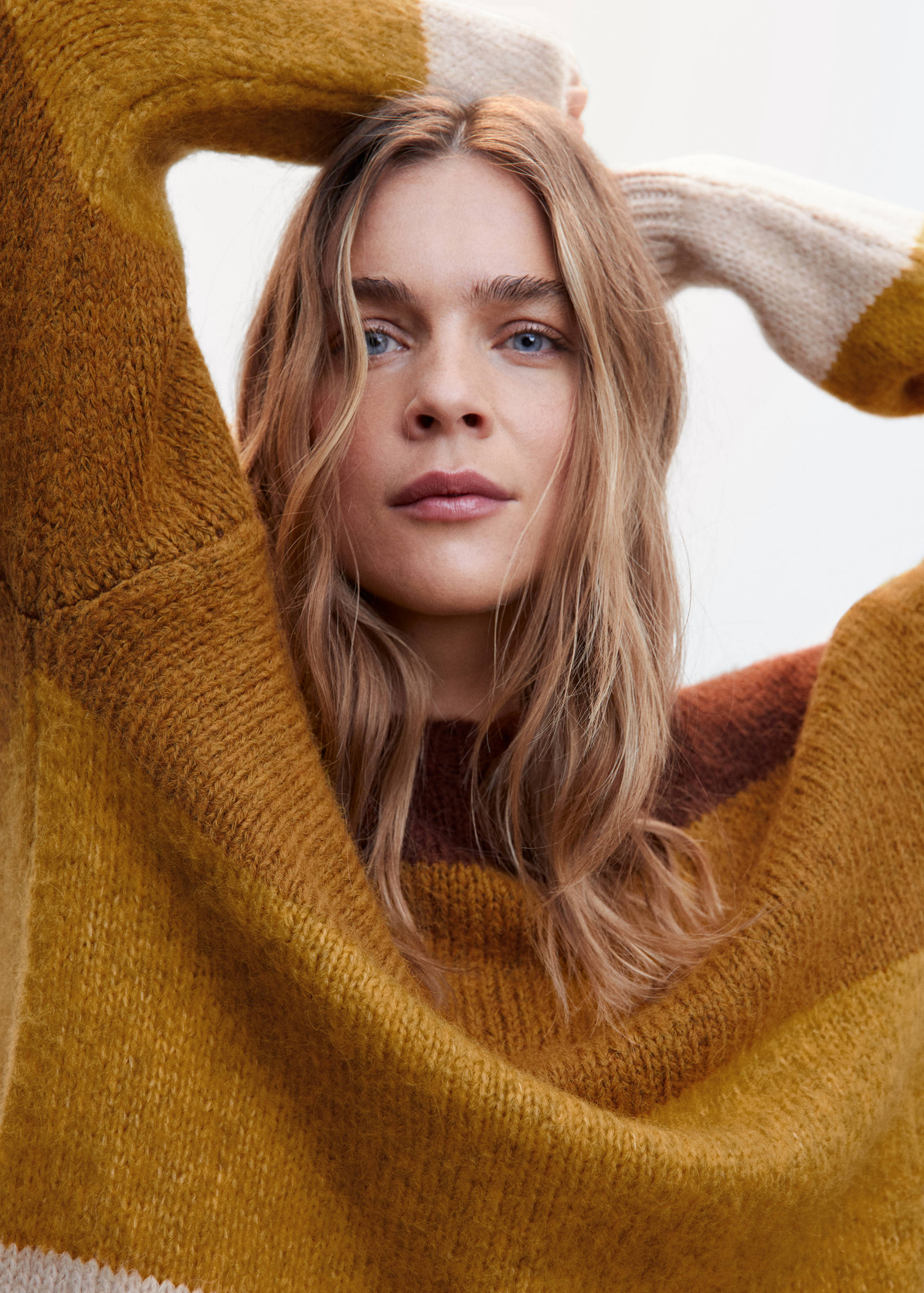 Gestreifter Strickpullover - Rückseite des Artikels