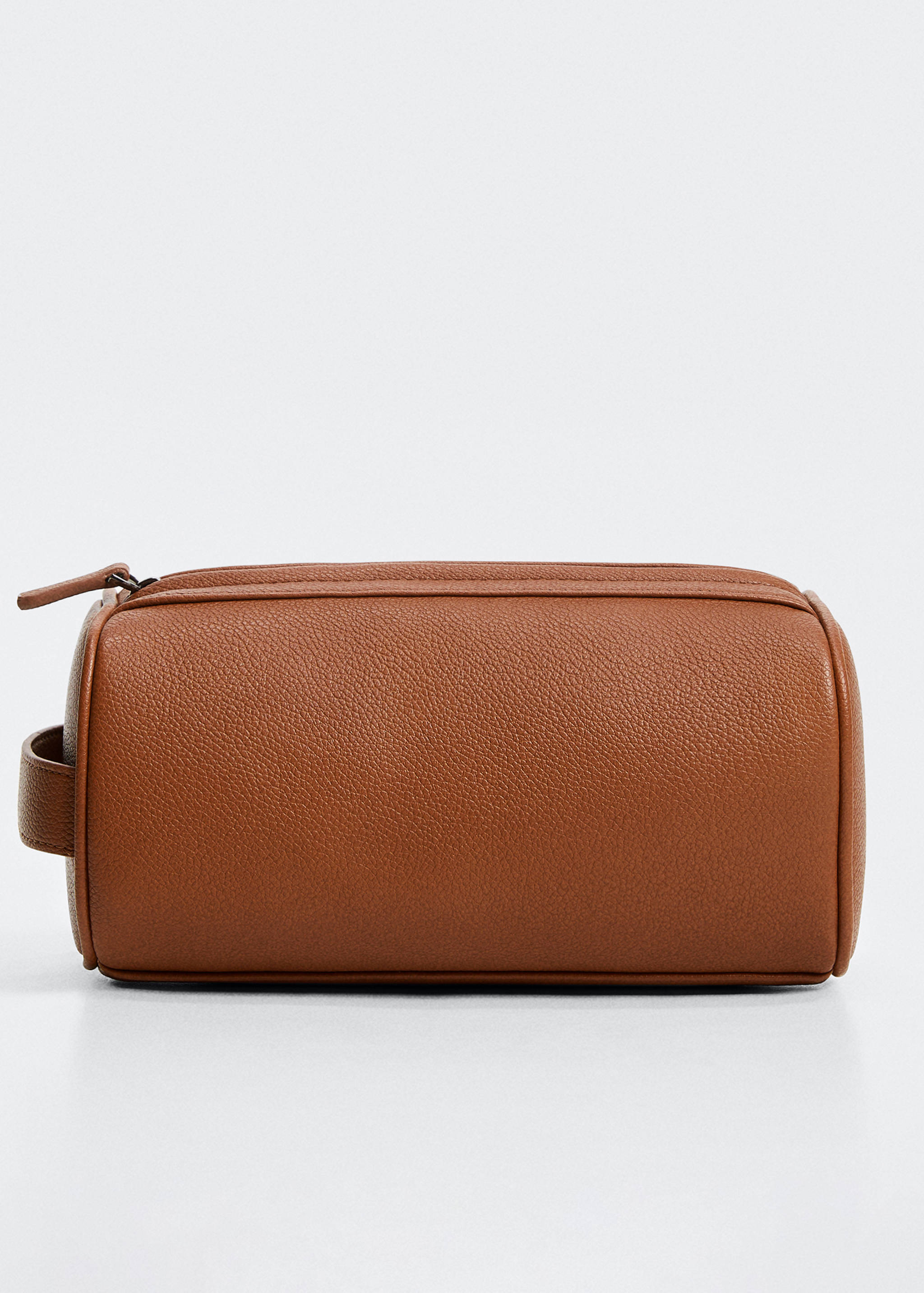 Leather-effect toiletry bag - null