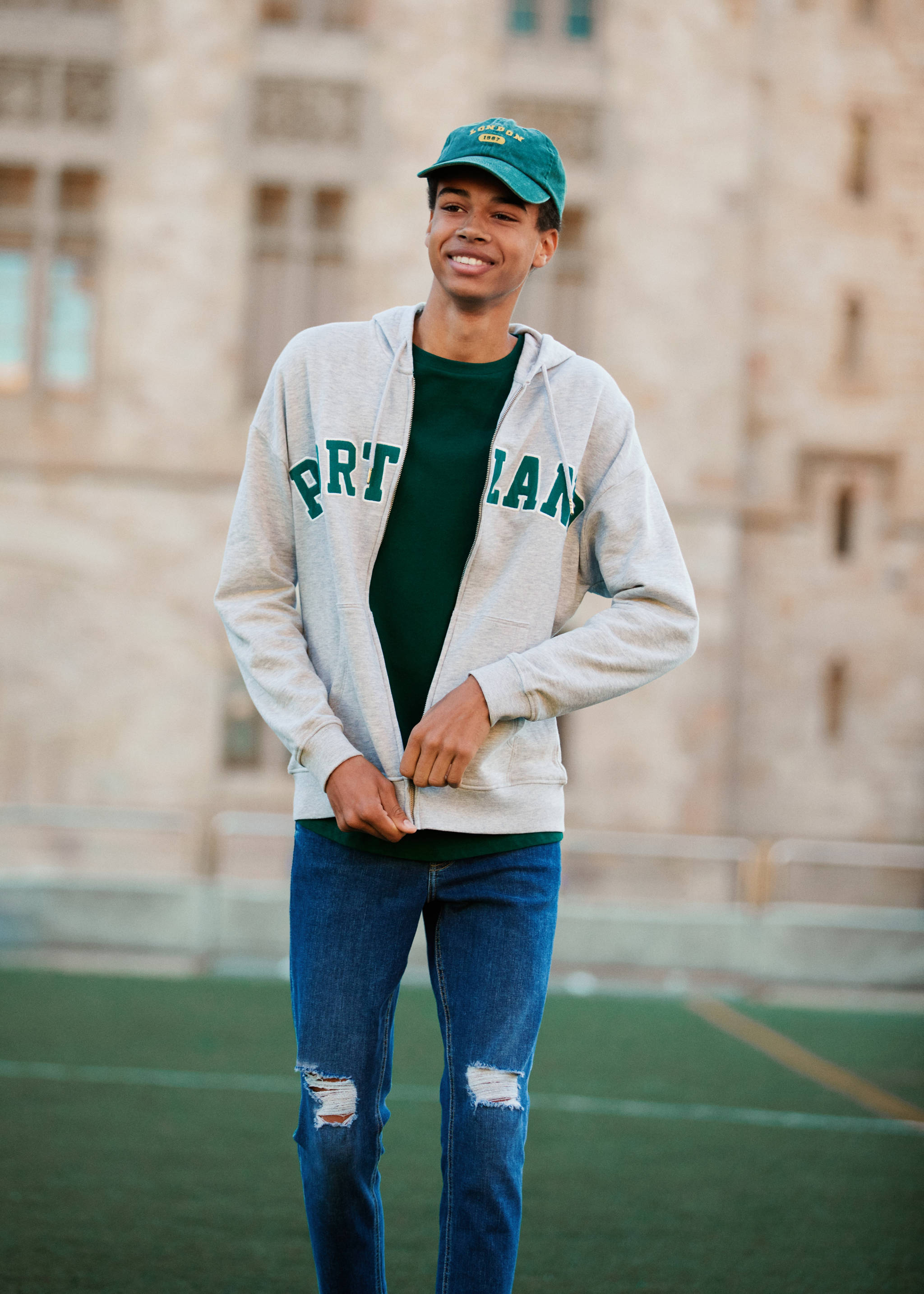 Sweatshirt mit Zip und Schriftzug - Detail des Artikels 5