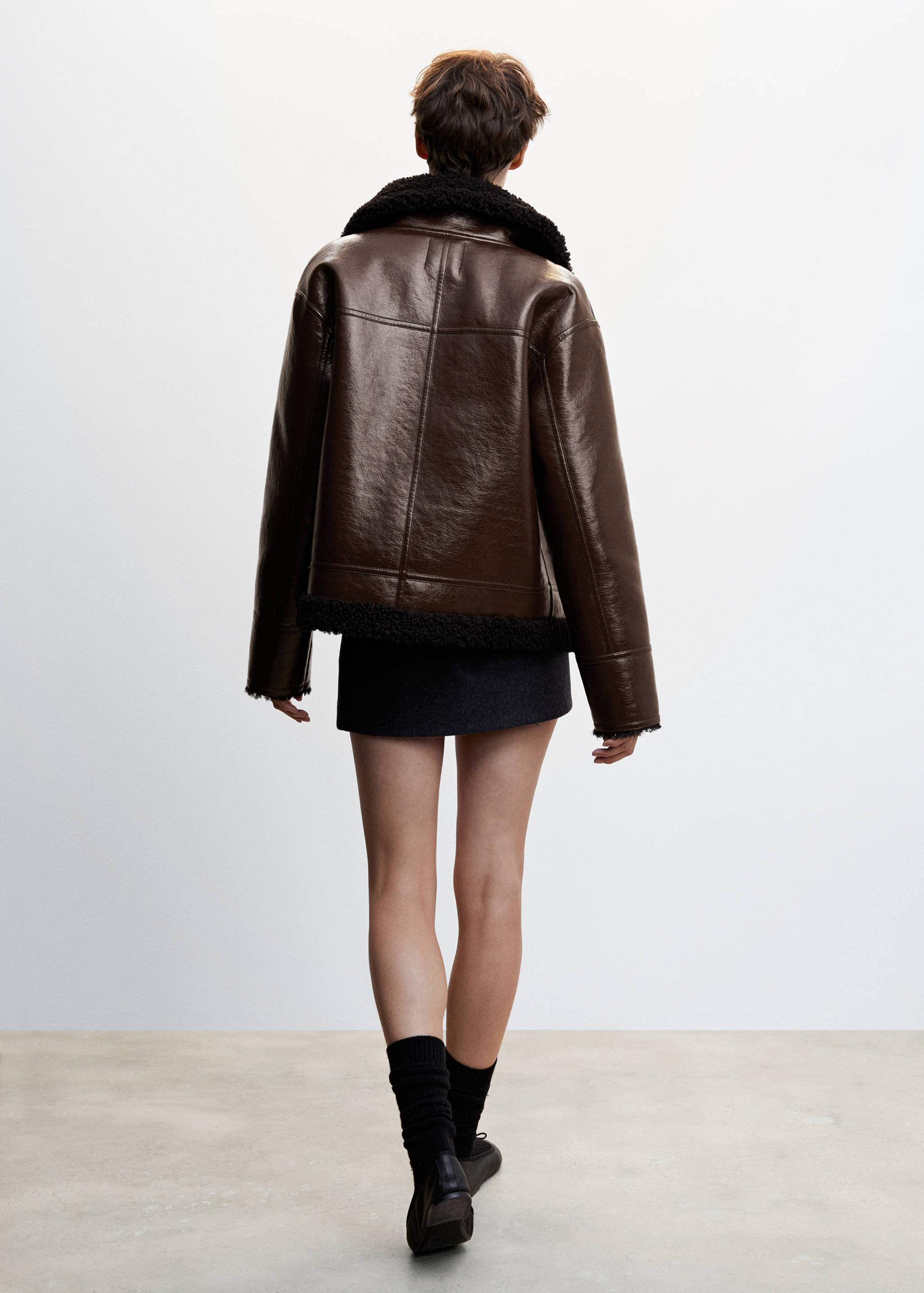 Jacket with shearling-effect lining - Reverse of the article