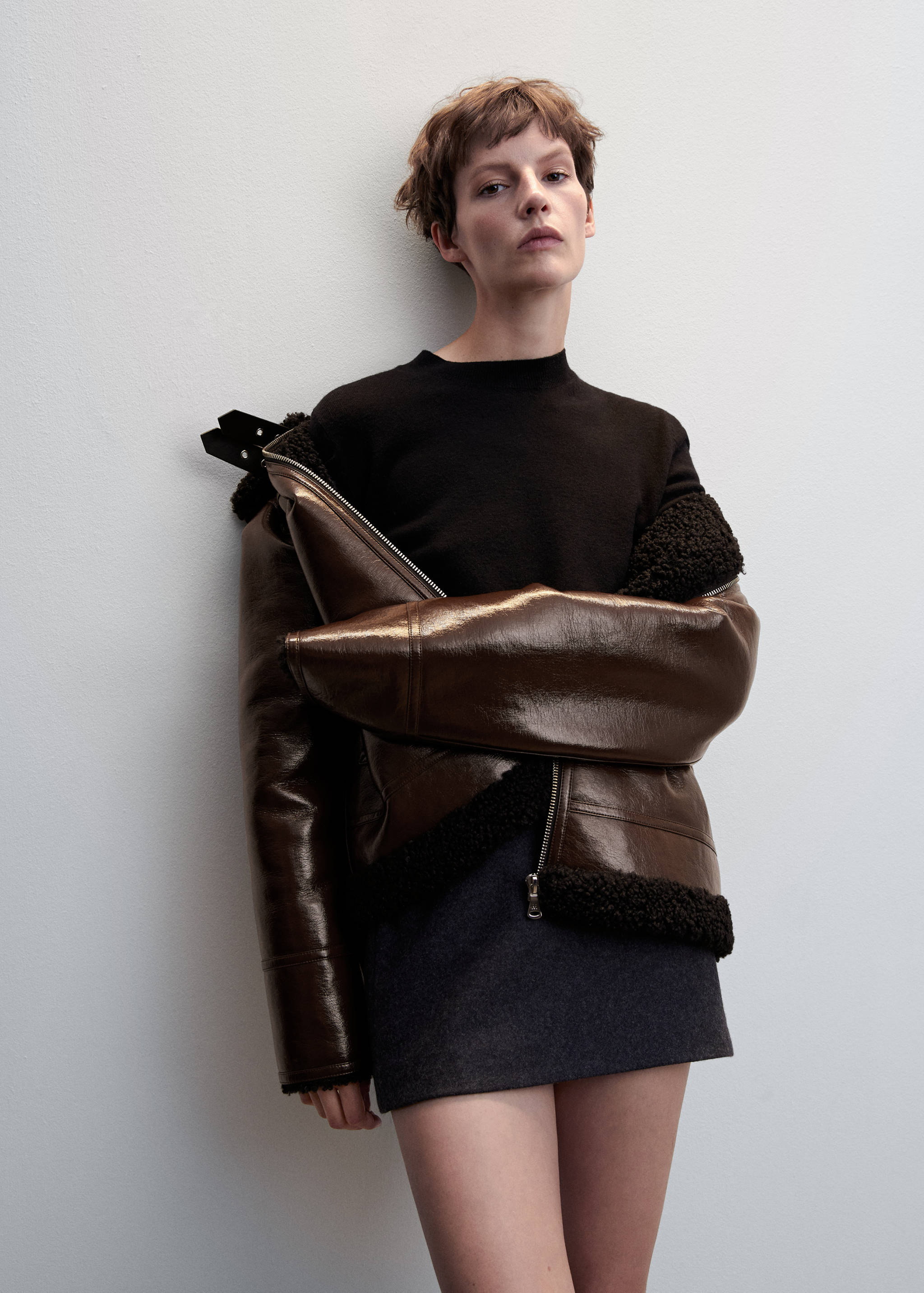 Jacket with shearling-effect lining - Details of the article 2