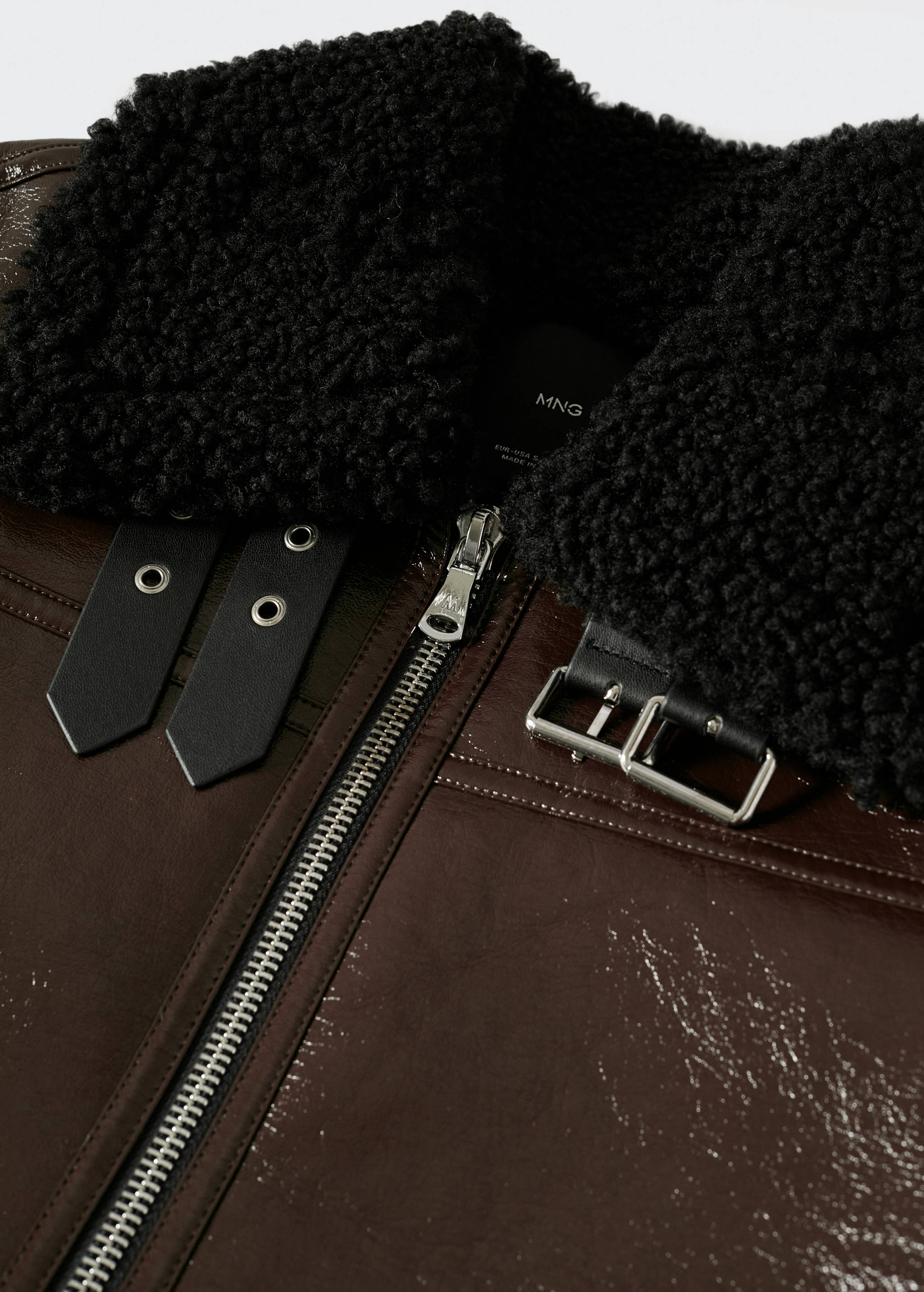 Jacket with shearling-effect lining - Details of the article 8