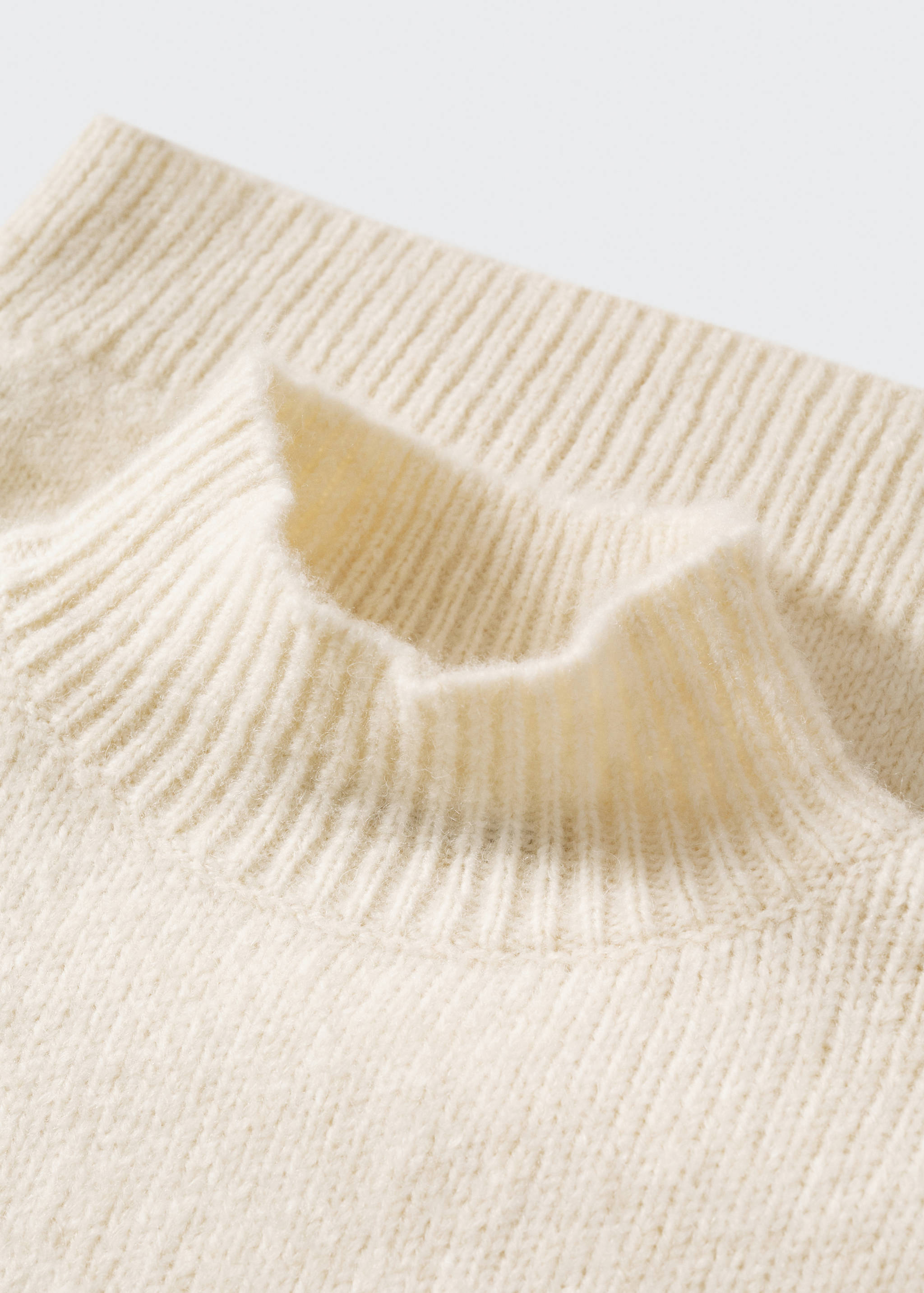 Short knitted dress - Details of the article 8