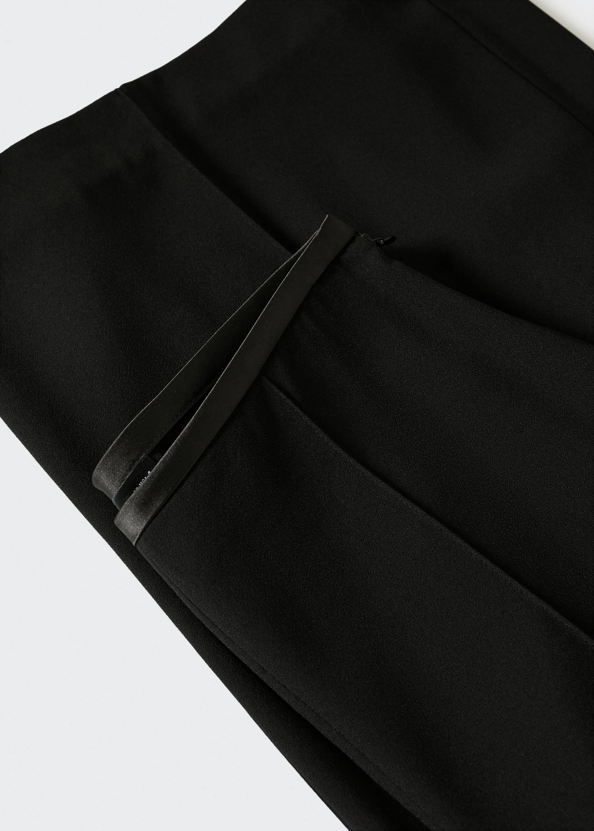 Flowy palazzo trousers - Details of the article 8