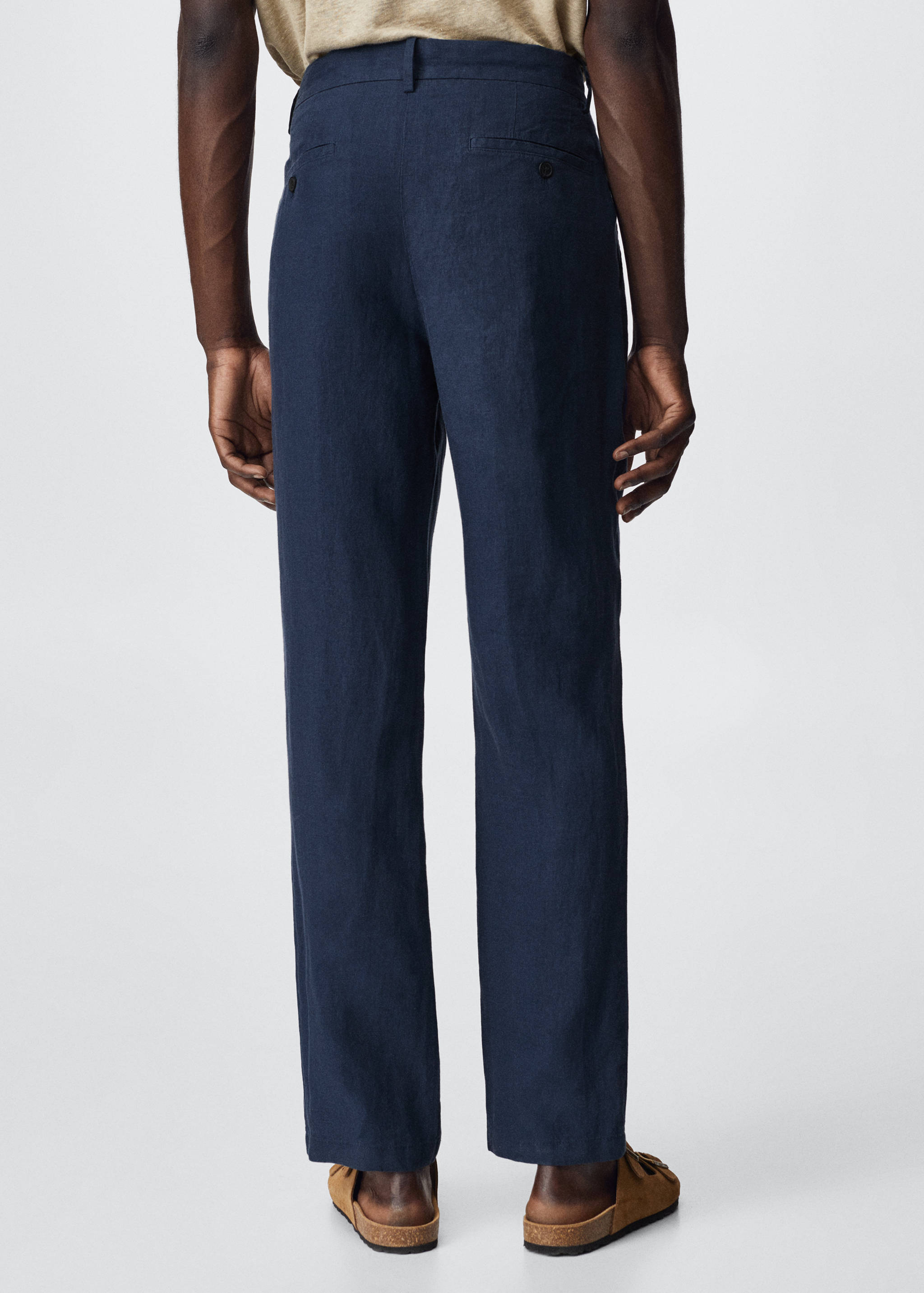Slim fit linen trousers - Reverse of the article