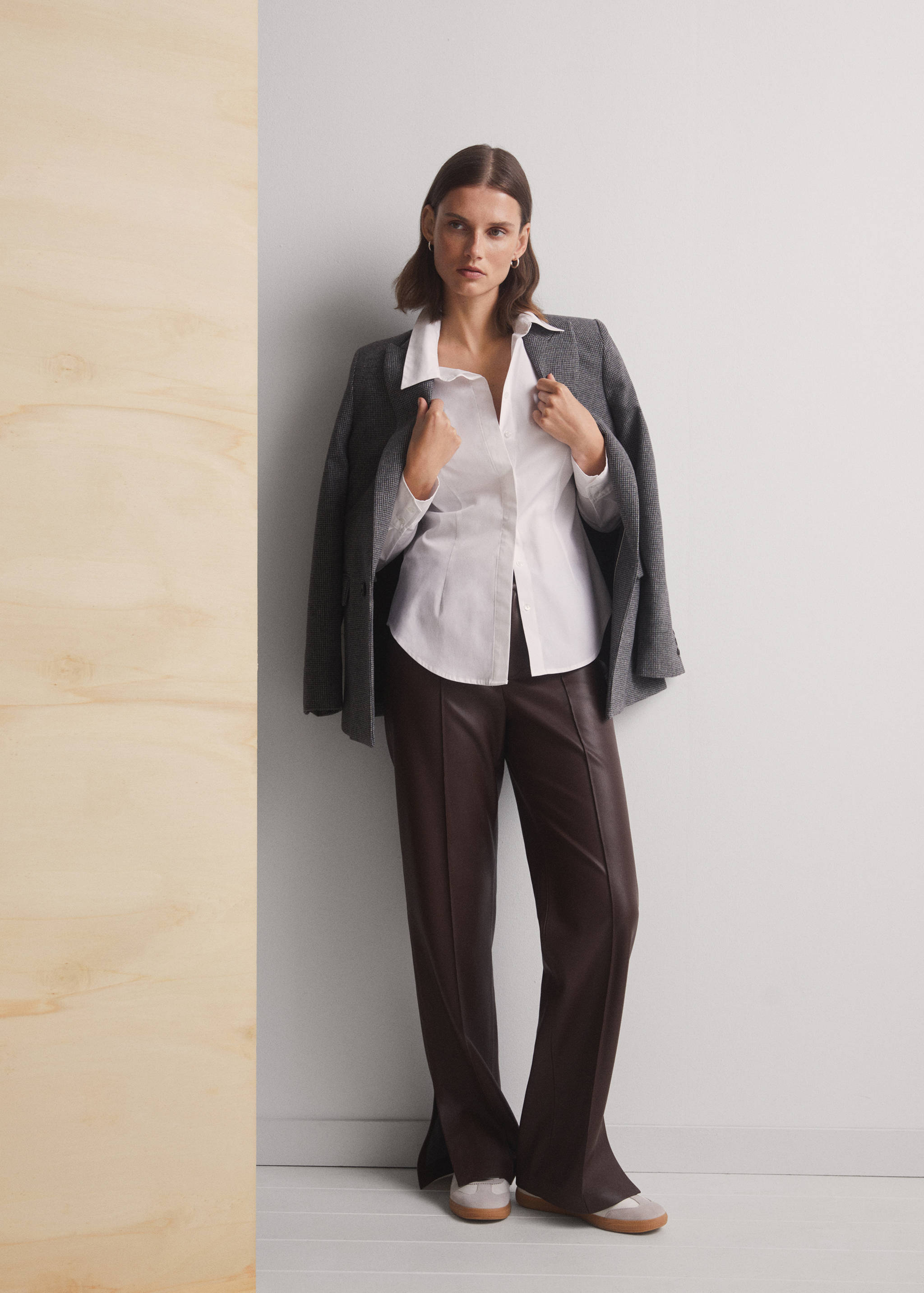 Essential cotton-blend shirt - Details of the article 7