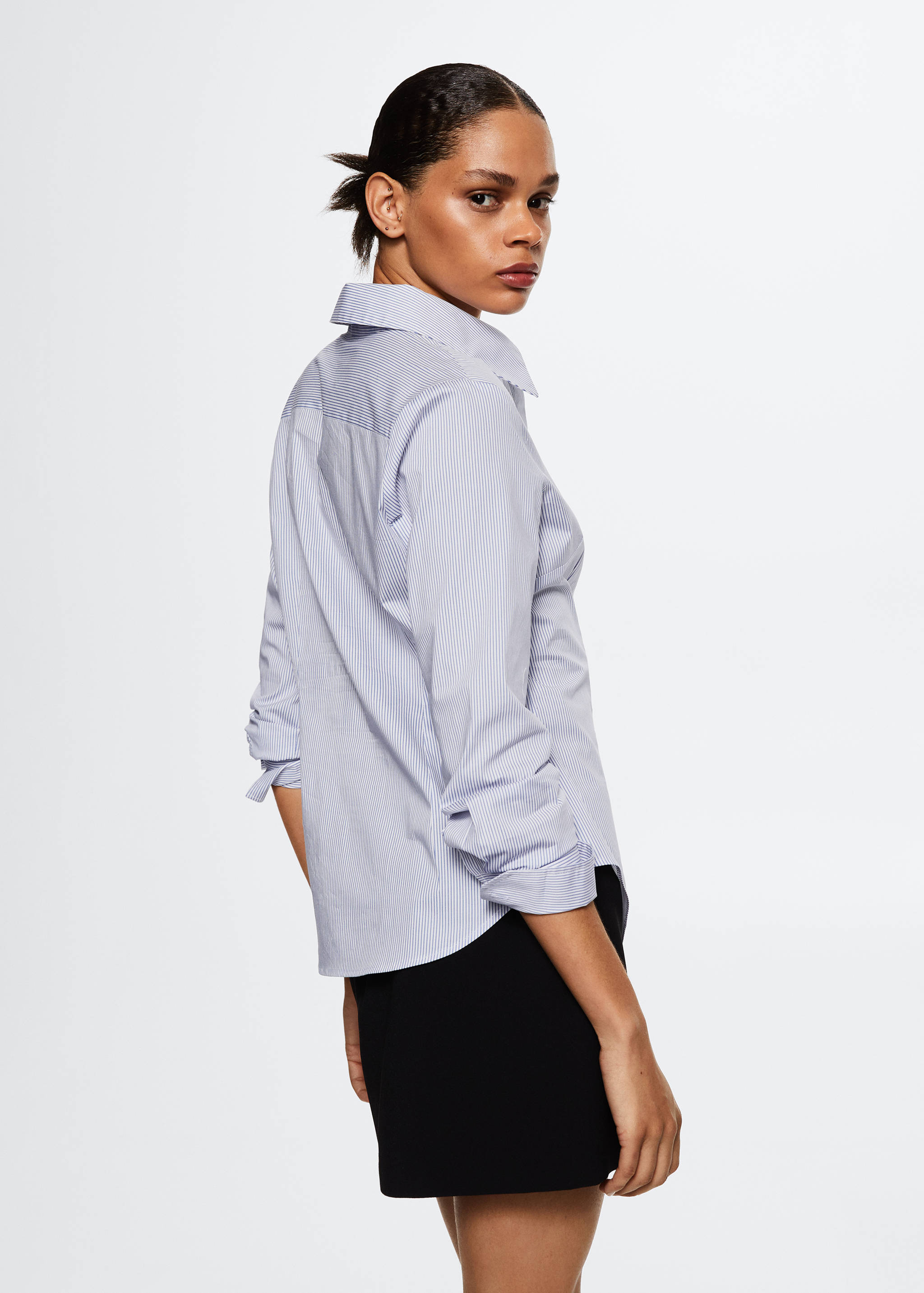 Essential cotton-blend shirt - Reverse of the article