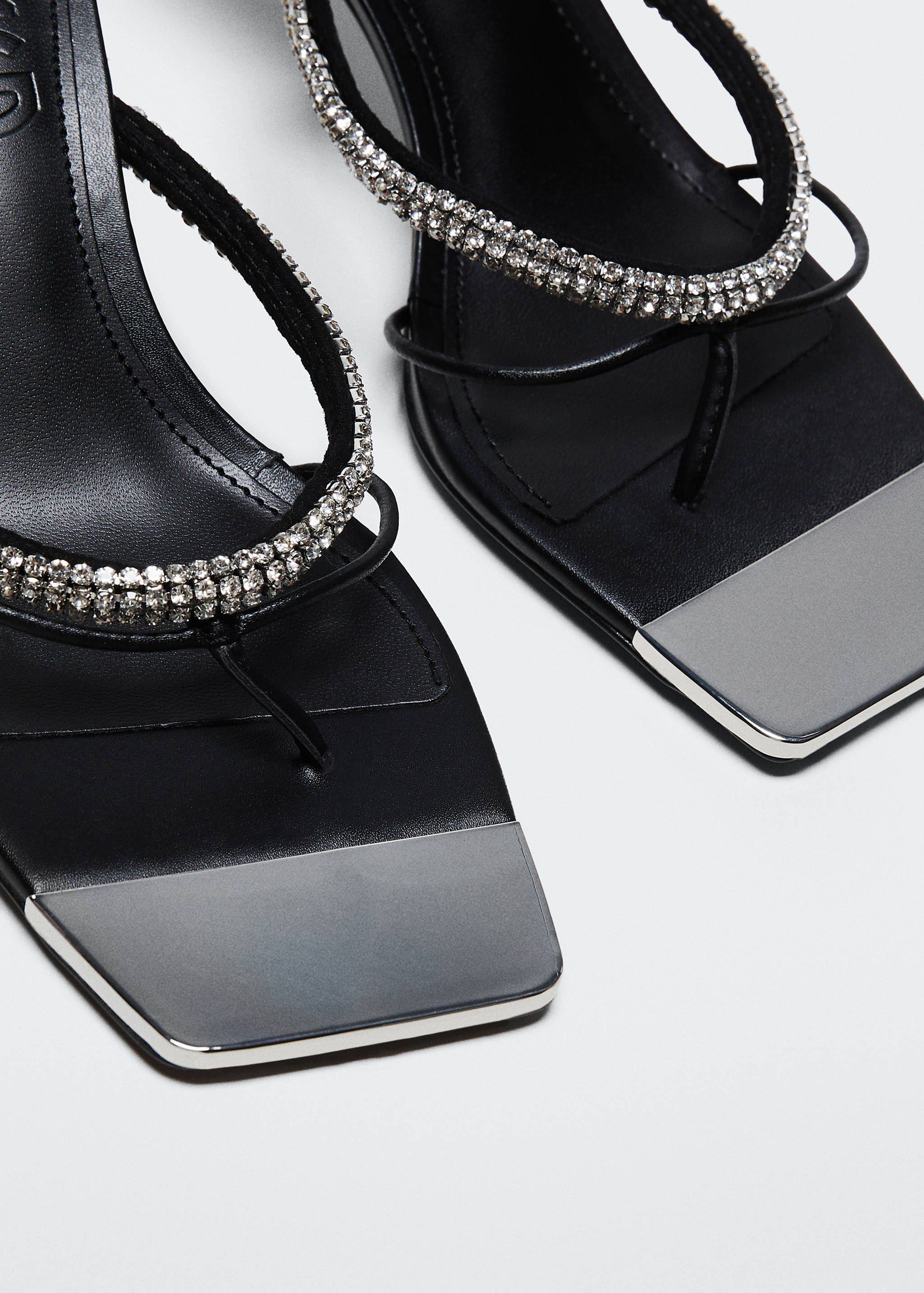 Heeled sandal with strass strap - Details of the article 2