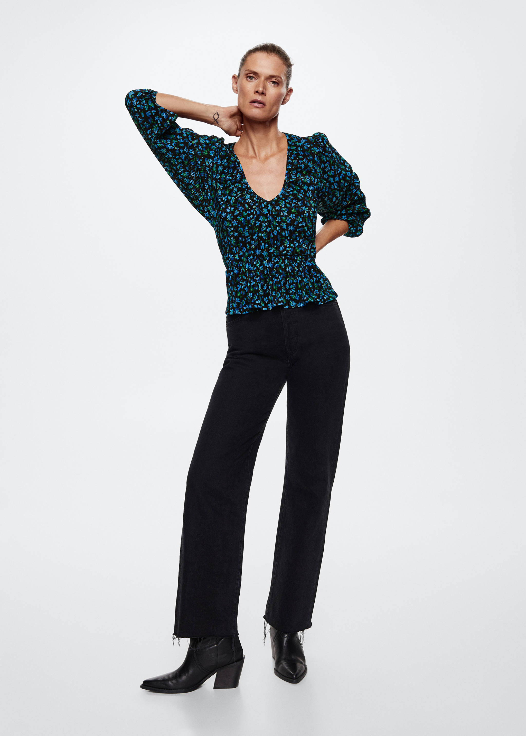 Printed pleated blouse - General plane