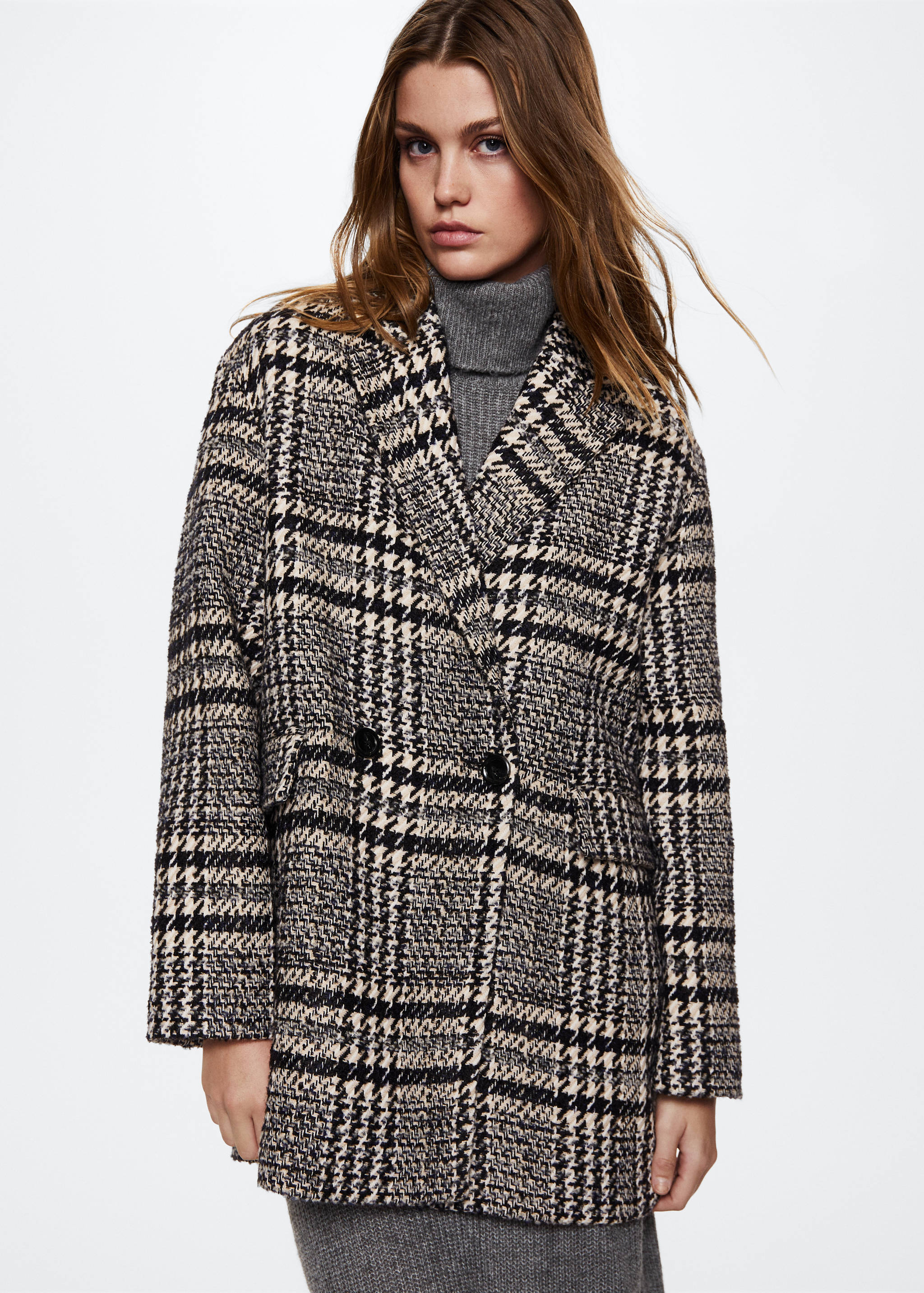 Sobretudo de tweed aos quadrados - Plano médio