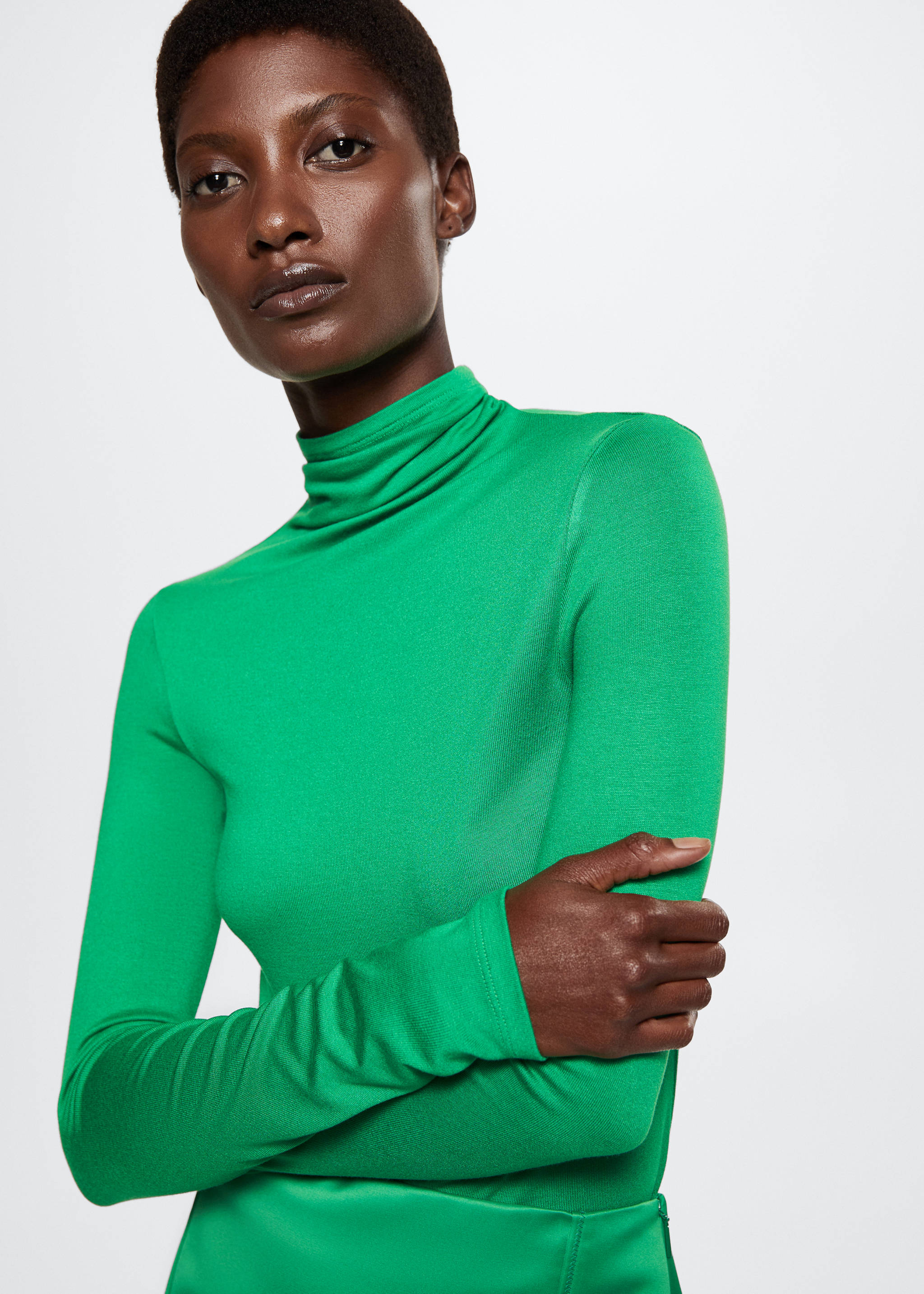 High-collar knitwear t-shirt - Details of the article 2