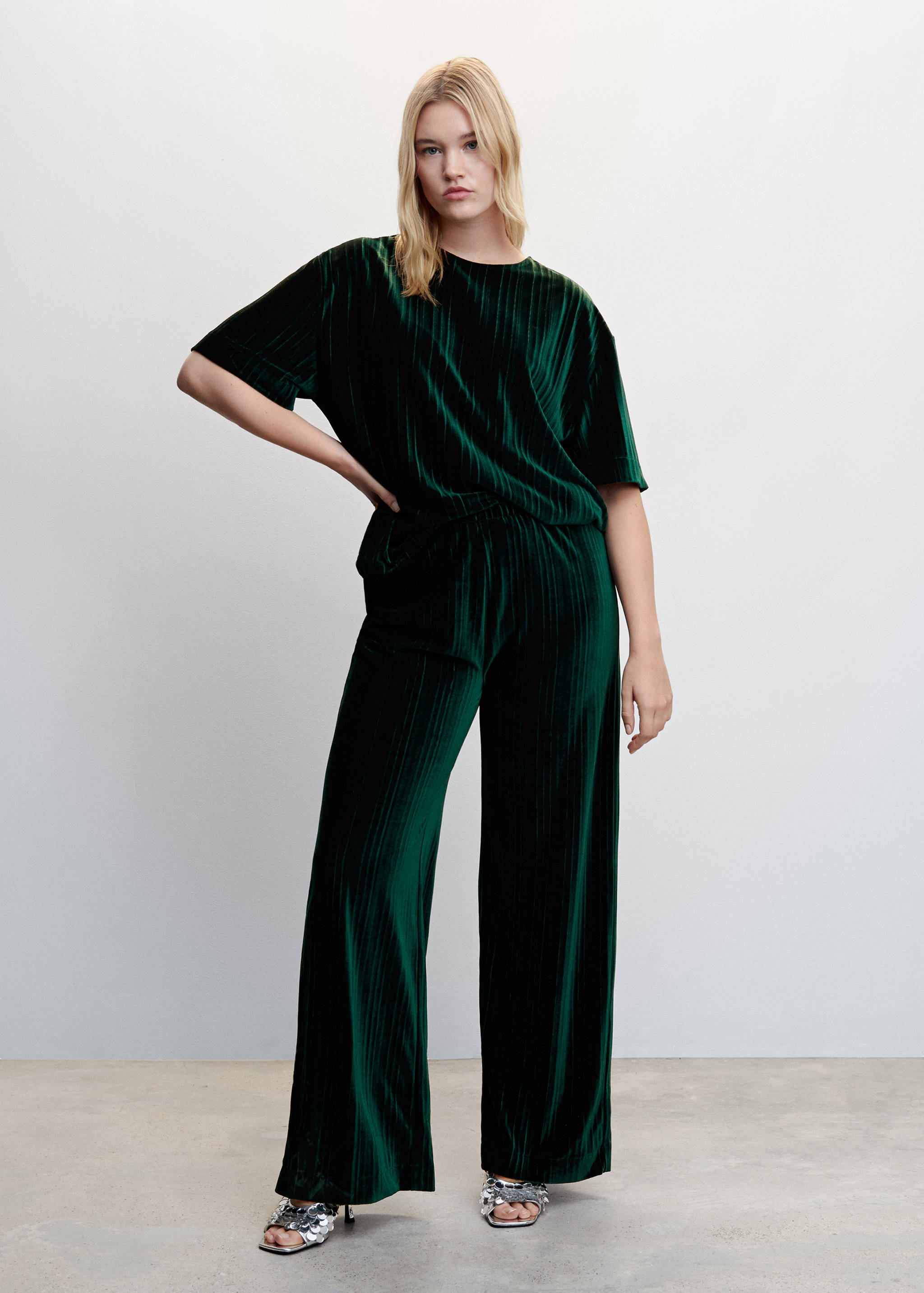 Gerade Samthose - Detail des Artikels 6