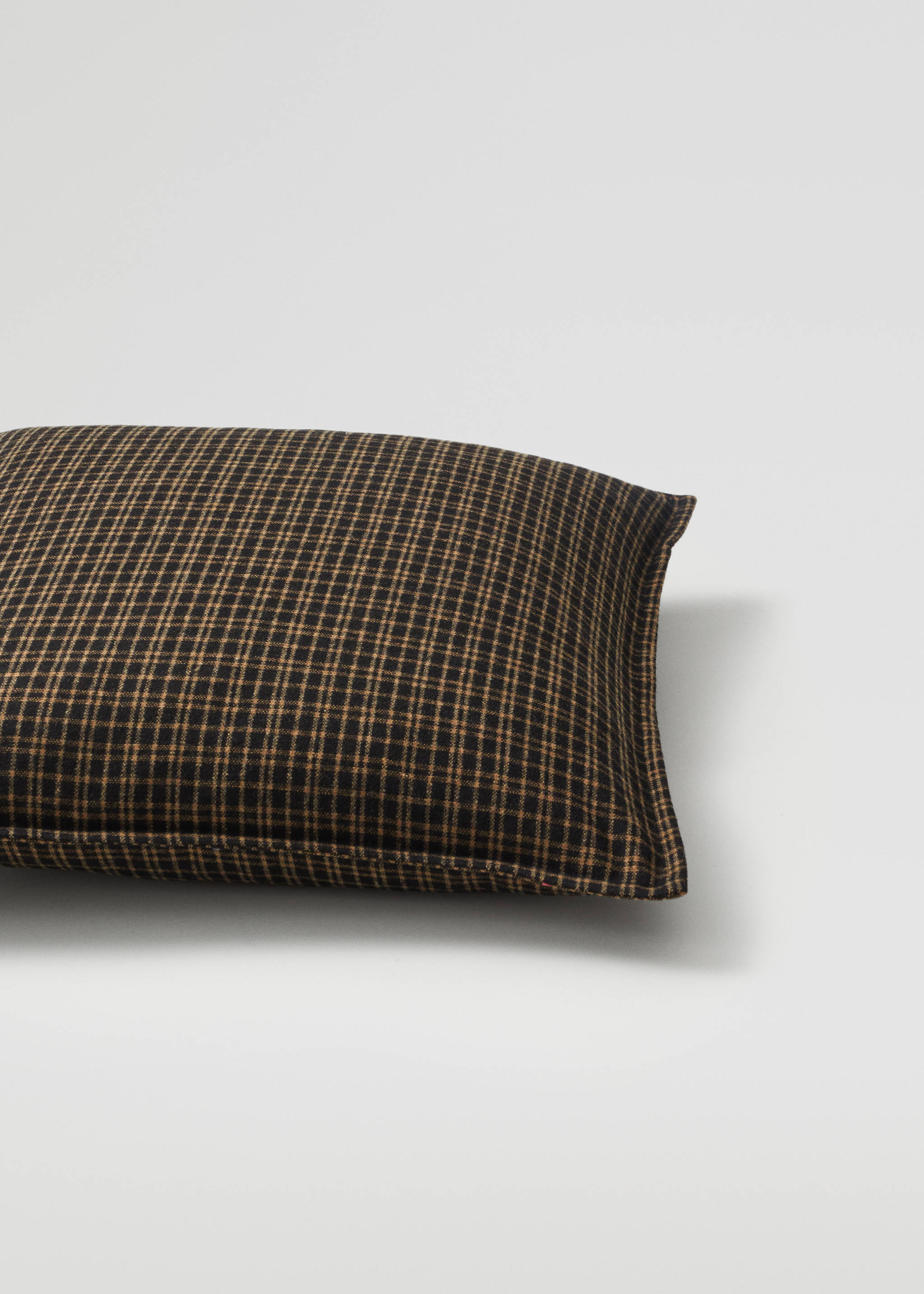 Checked wool cushion cover 50X50cm - Details of the article 3