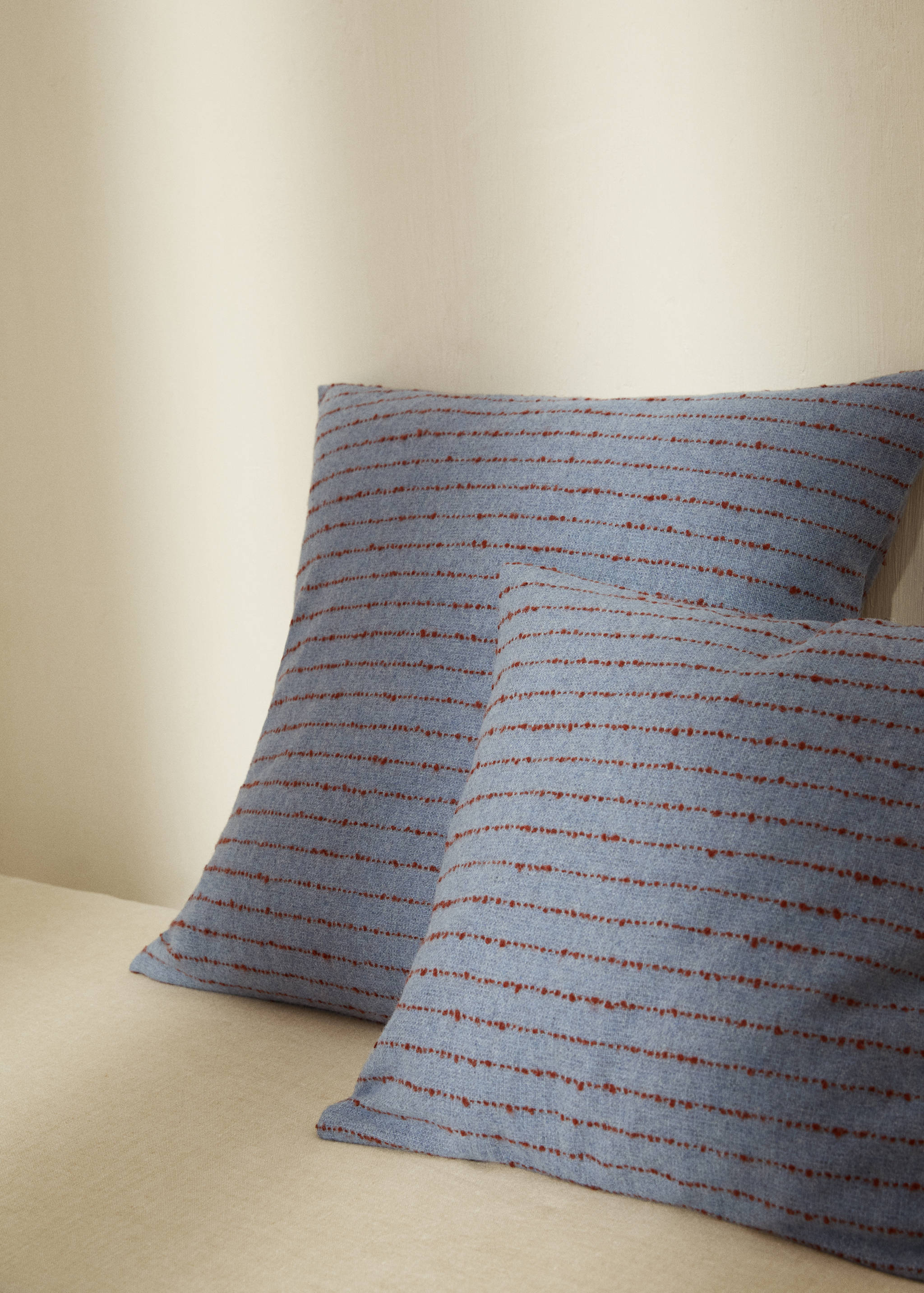 Wool cushion case 60X60cm - Details of the article 8