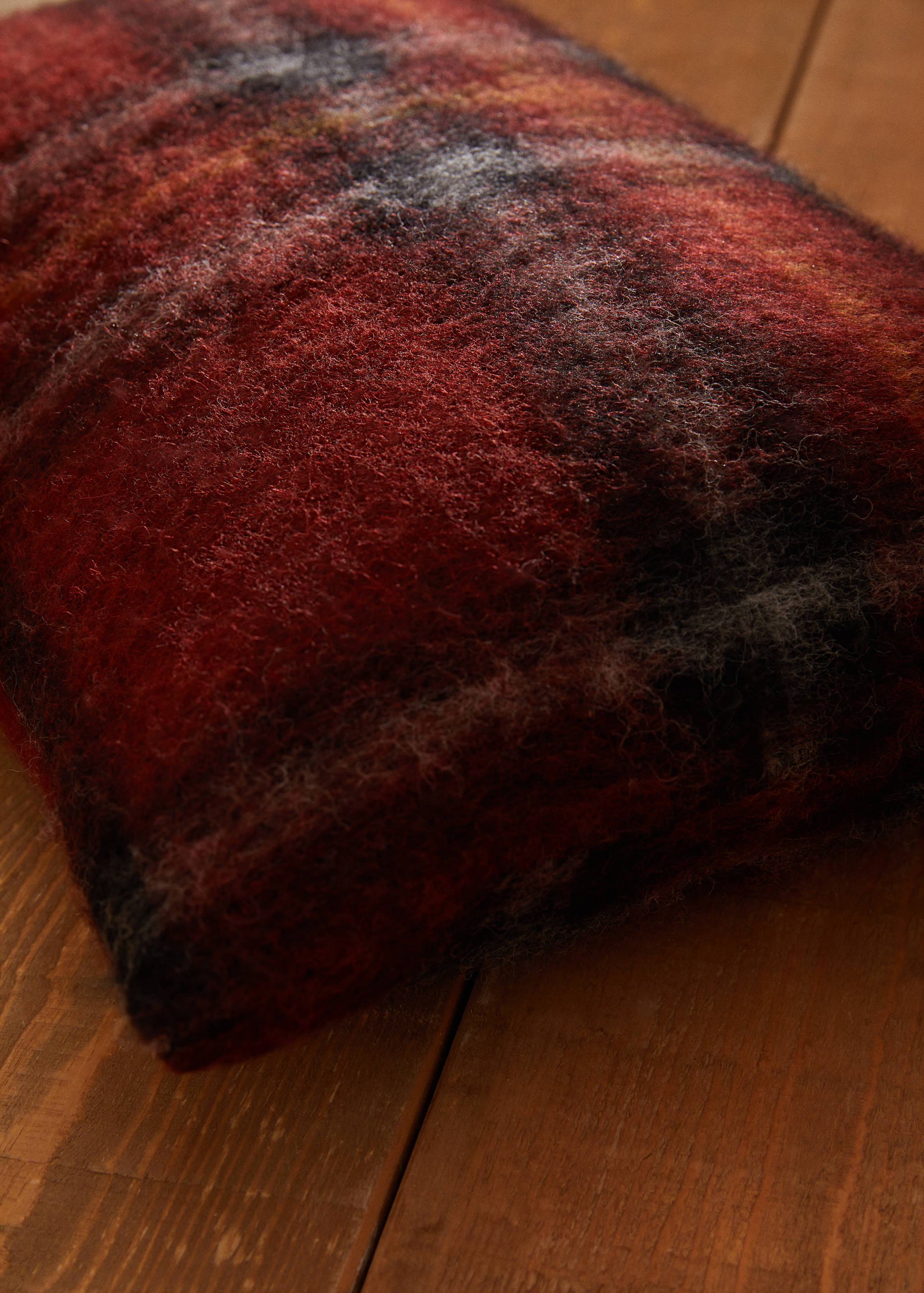 Karierte Kissenhülle aus Wolle 40 x 60 cm - Detail des Artikels 8