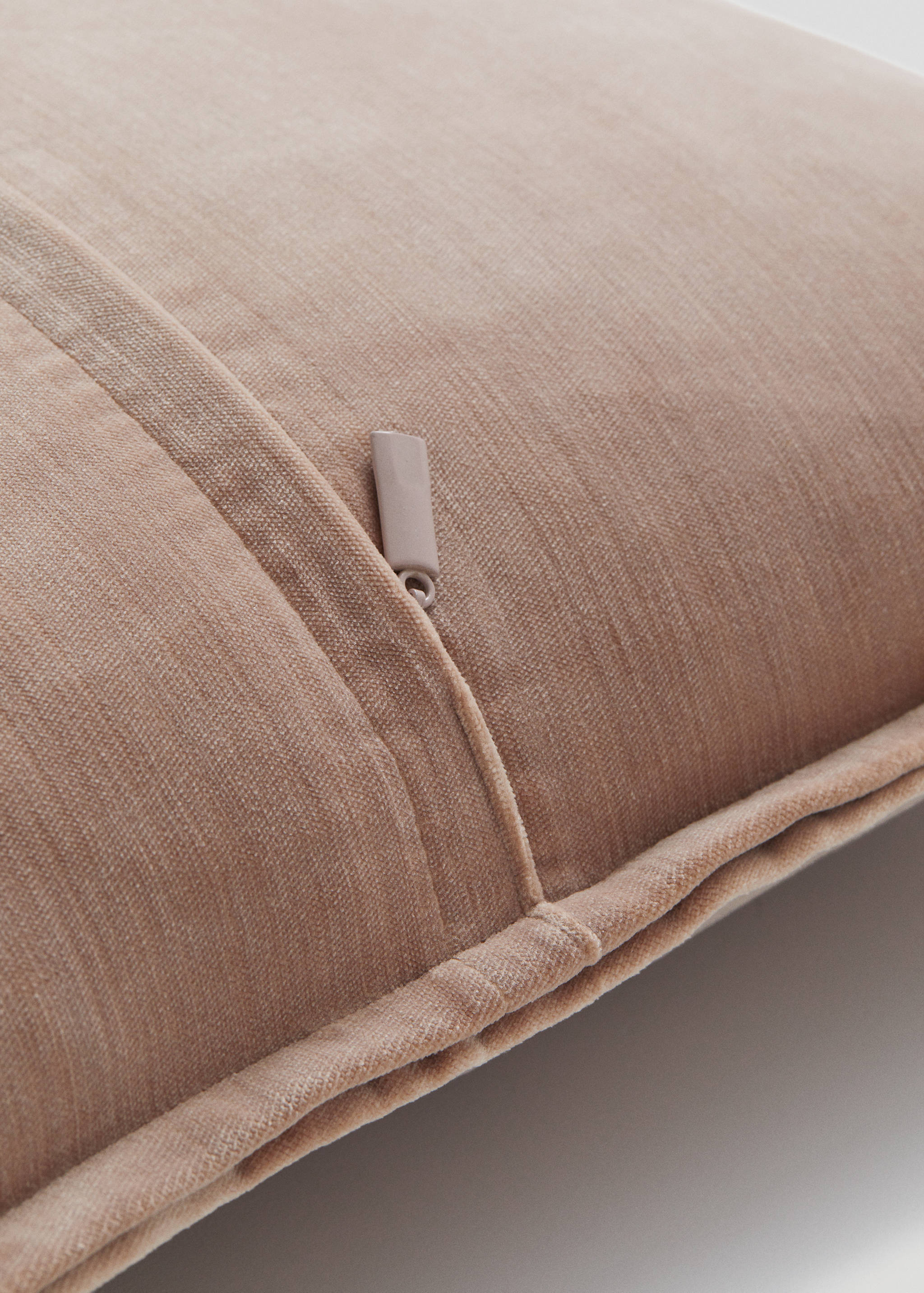 Velvet cushion cover 50X50cm - Details of the article 3