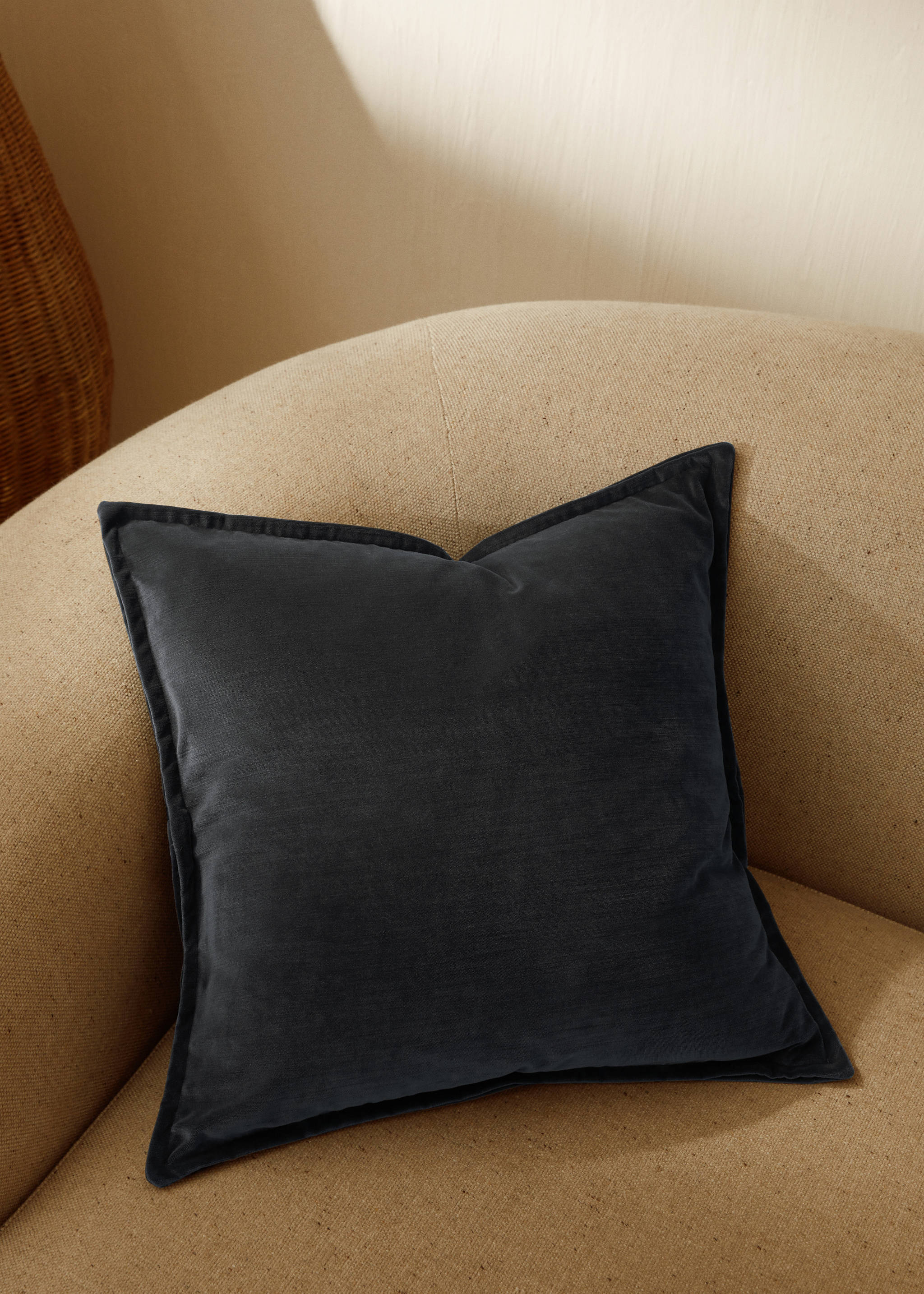 Velvet cushion cover 50X50cm - General plane