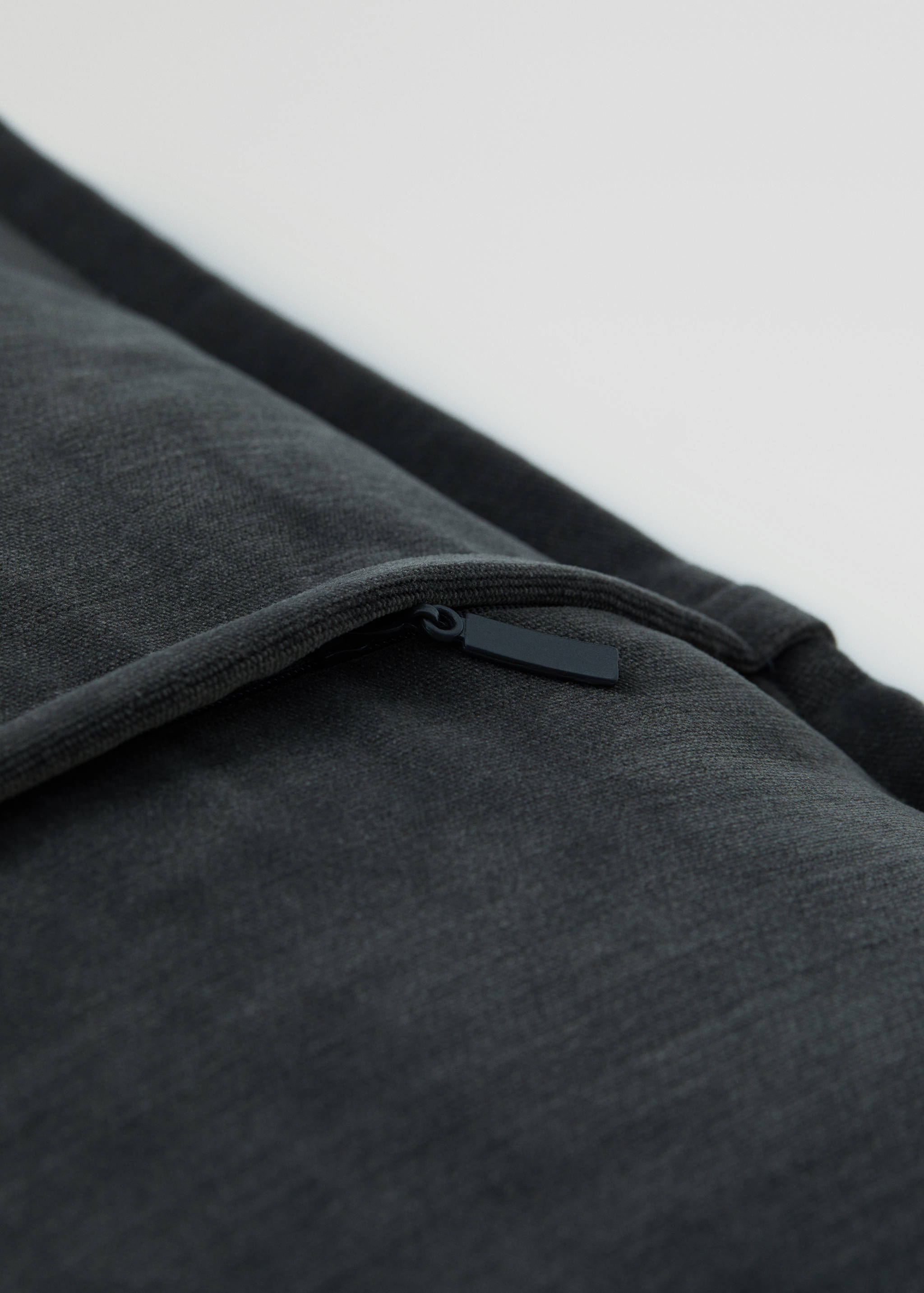 Velvet cushion cover 50X50cm - Details of the article 3