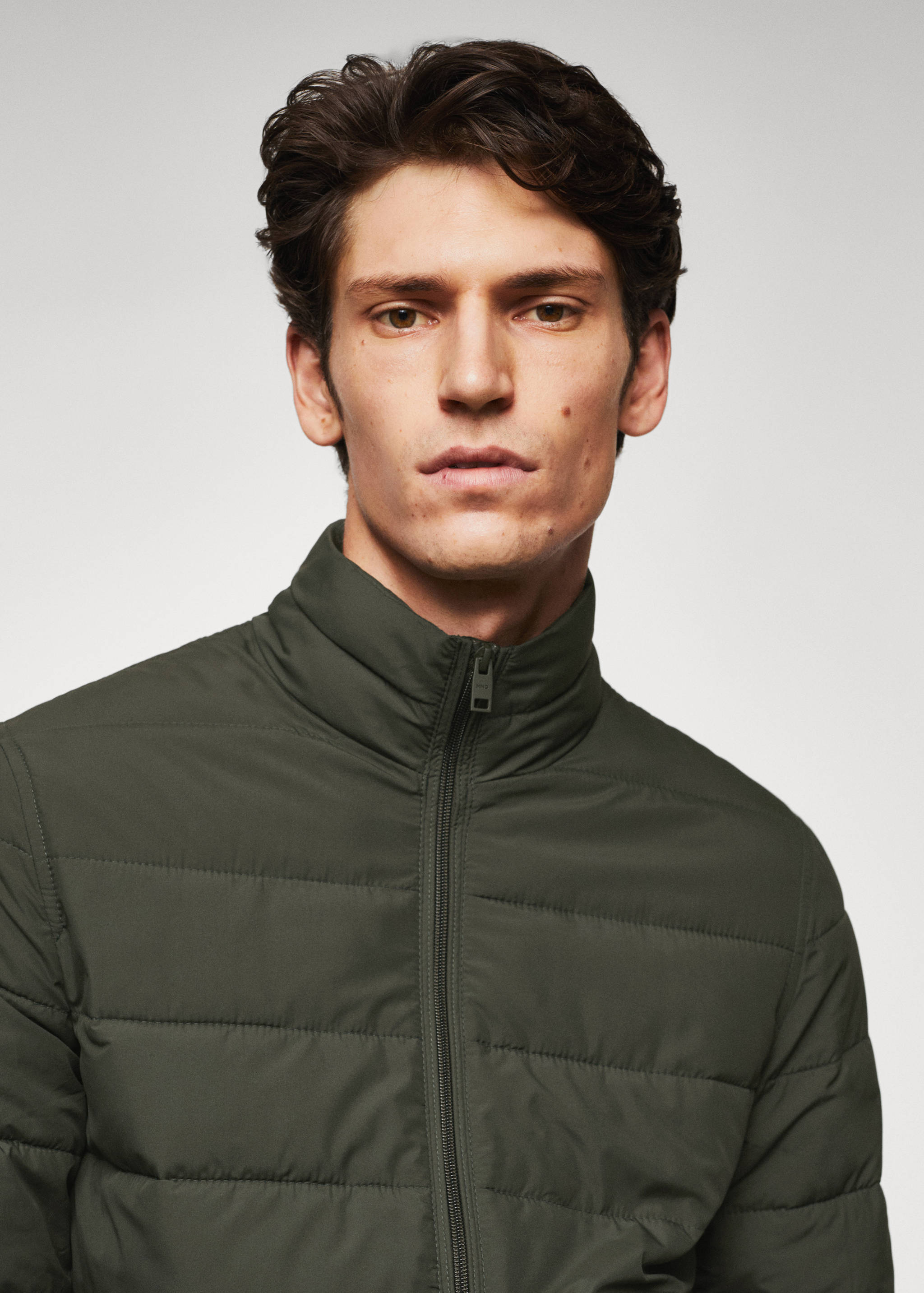 Jaqueta embuatada water repellent - Detall de l'article 1