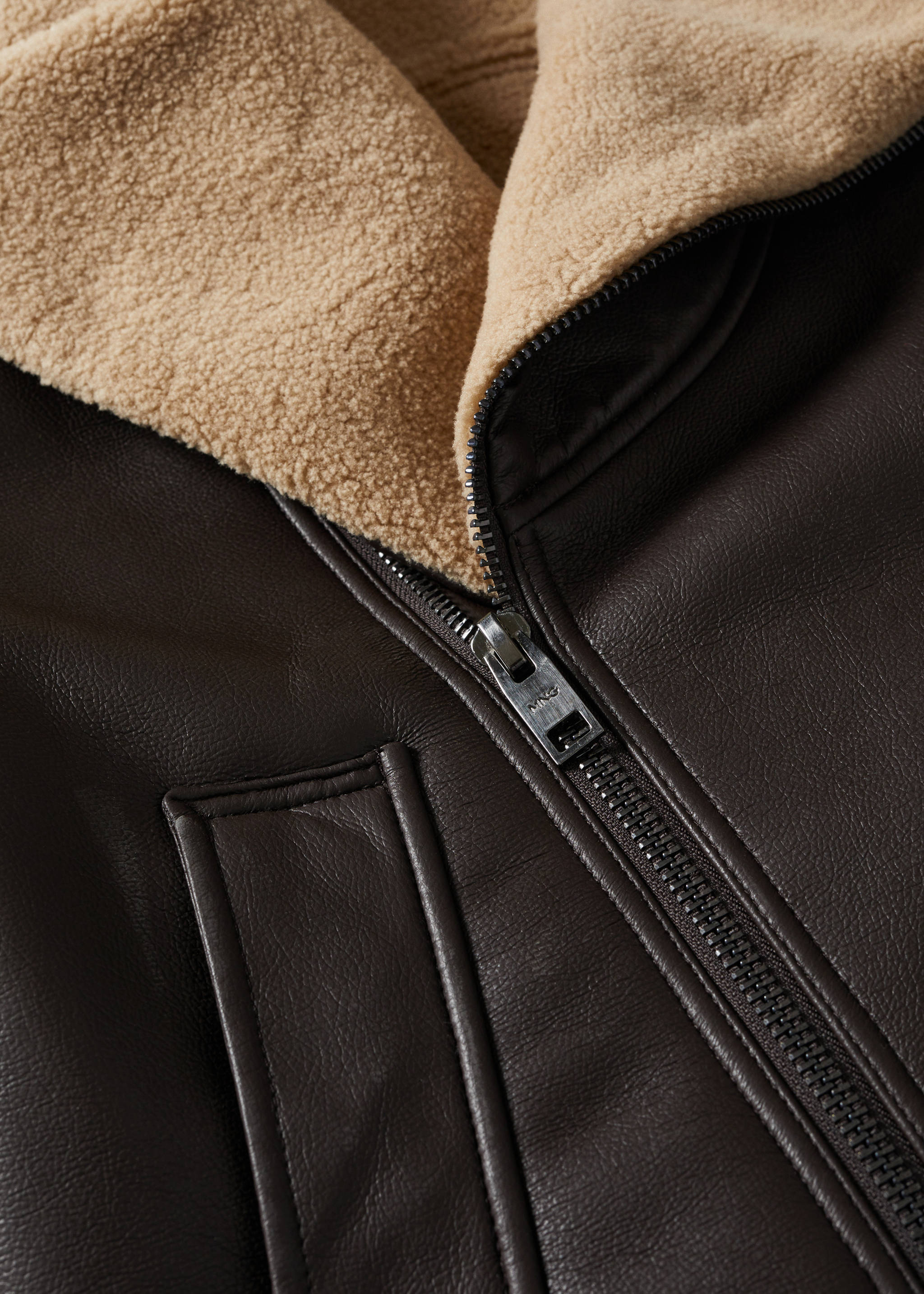 Jacket with shearling-effect lining - Details of the article 8