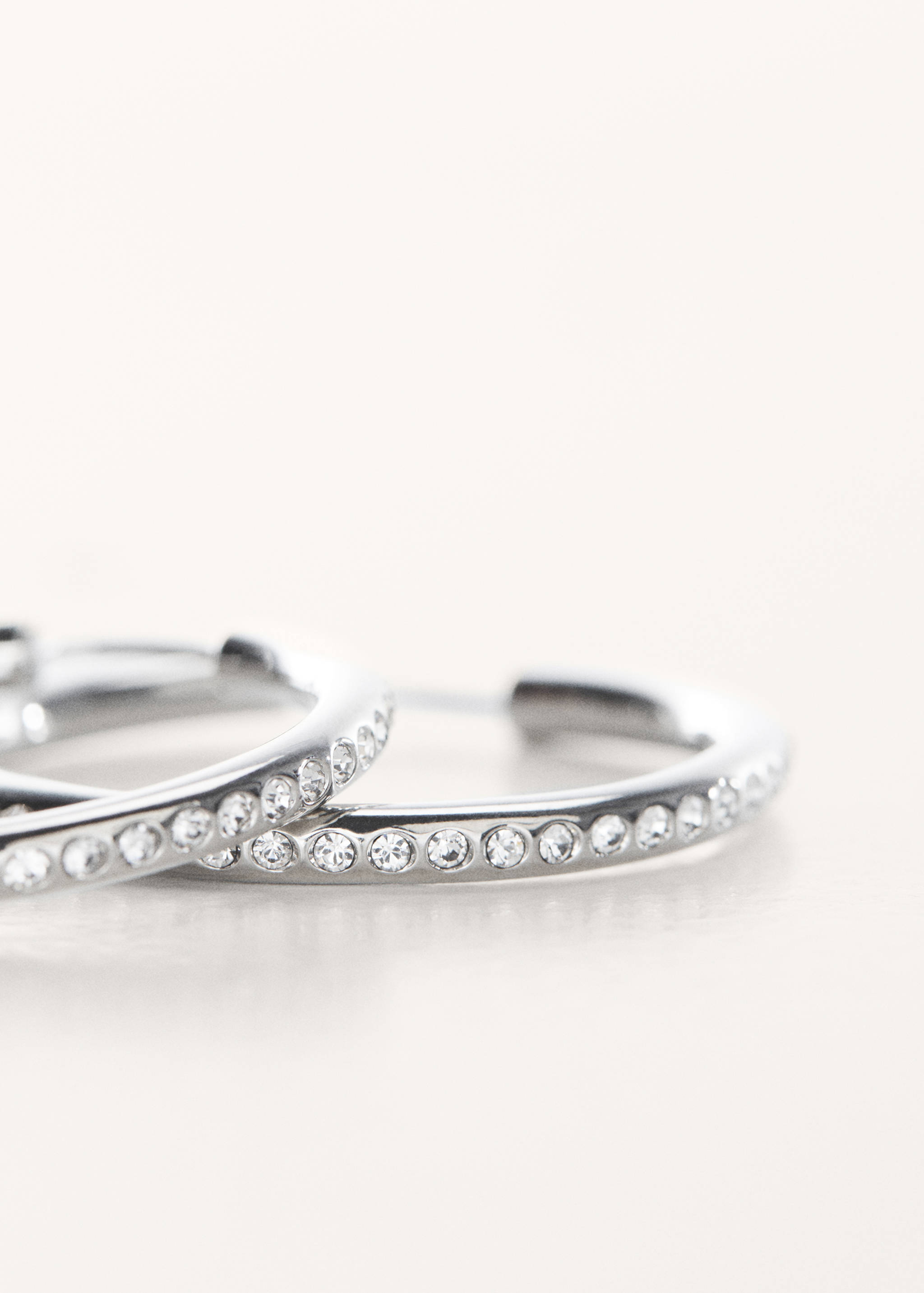 Faceted crystal hoop earrings - Details of the article 1