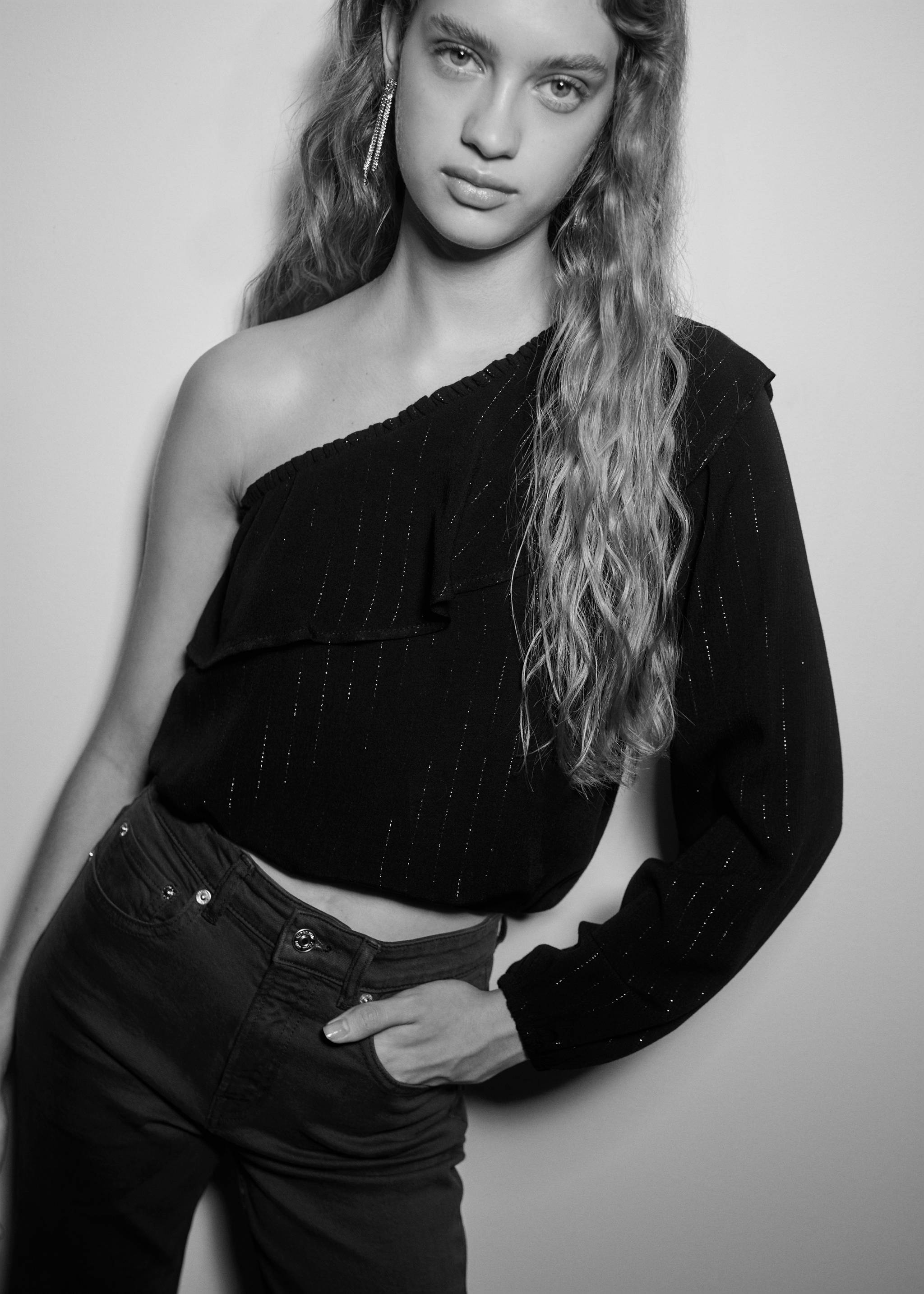 Glitter detail asymmetrical blouse - Details of the article 5