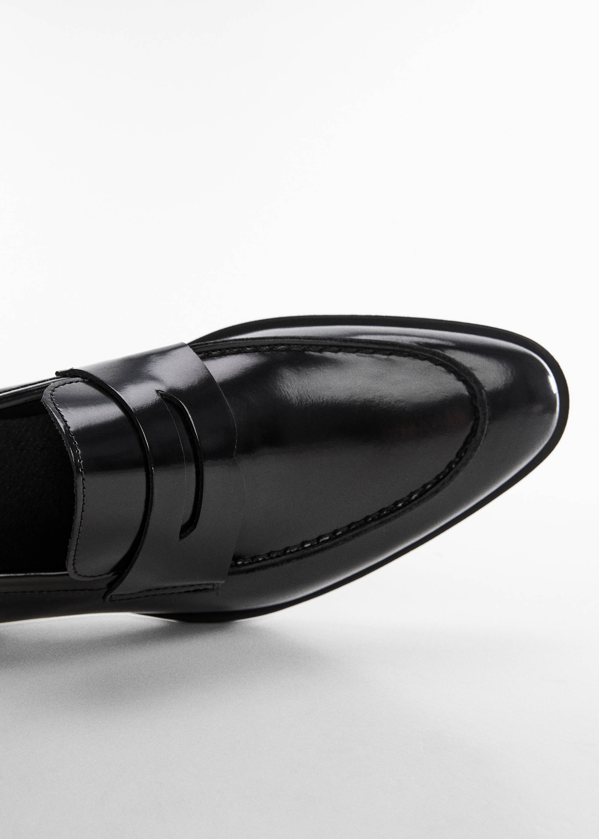 Mocassins cuir effet patiné - Détail de l'article 1