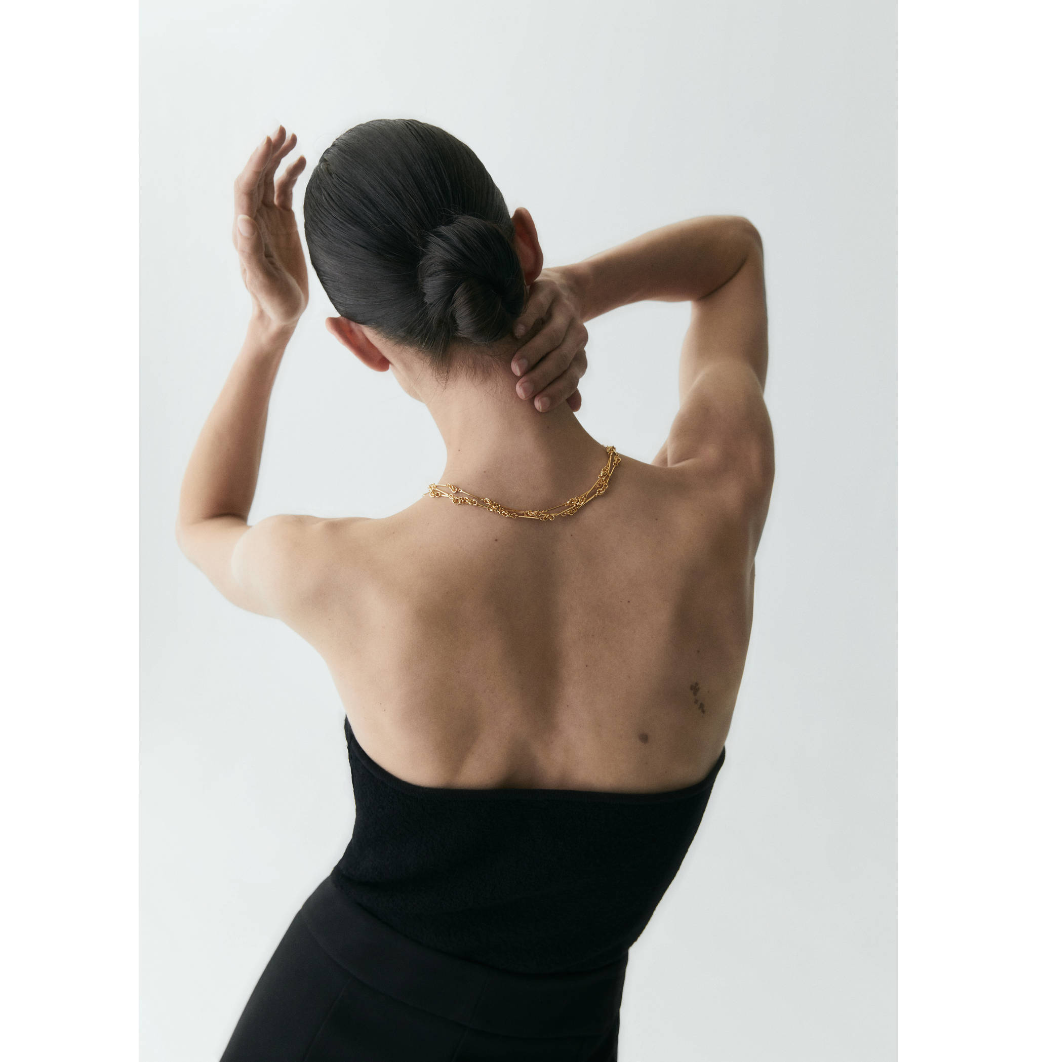 Fine-knot necklace - General plane