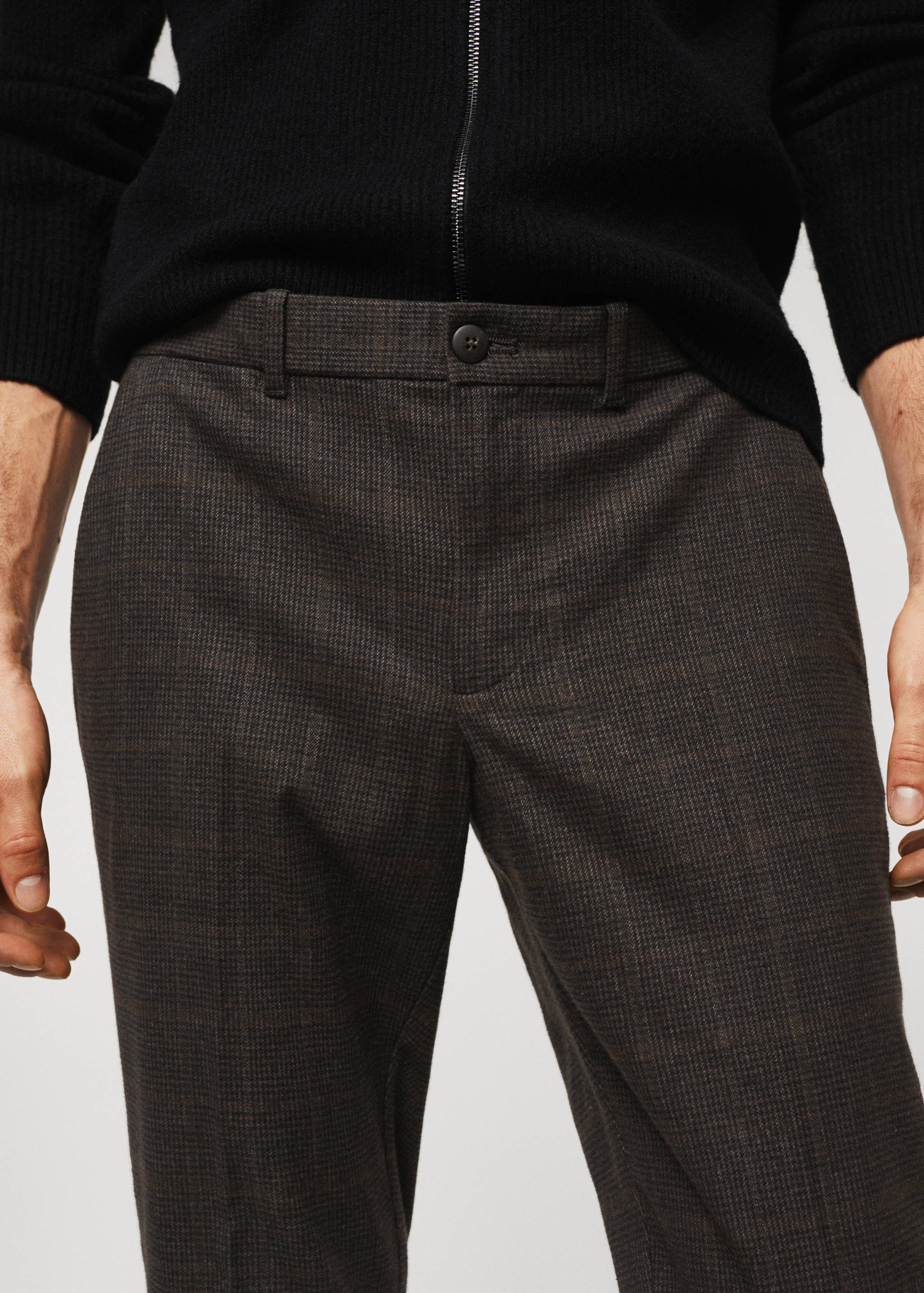 Slim-fit cotton trousers - Details of the article 1