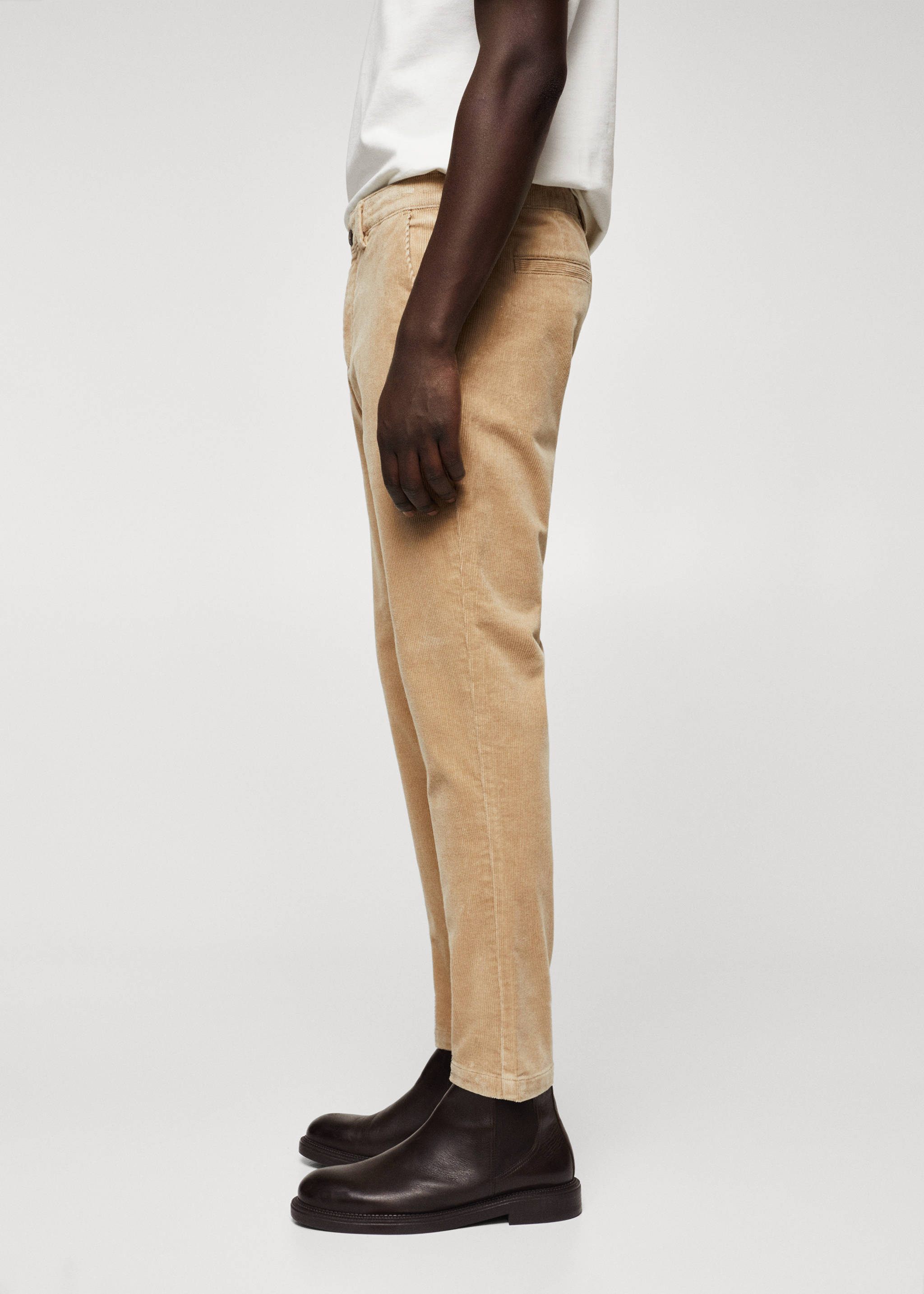 Tapered Cordhose in Cropped-Länge - Detail des Artikels 4