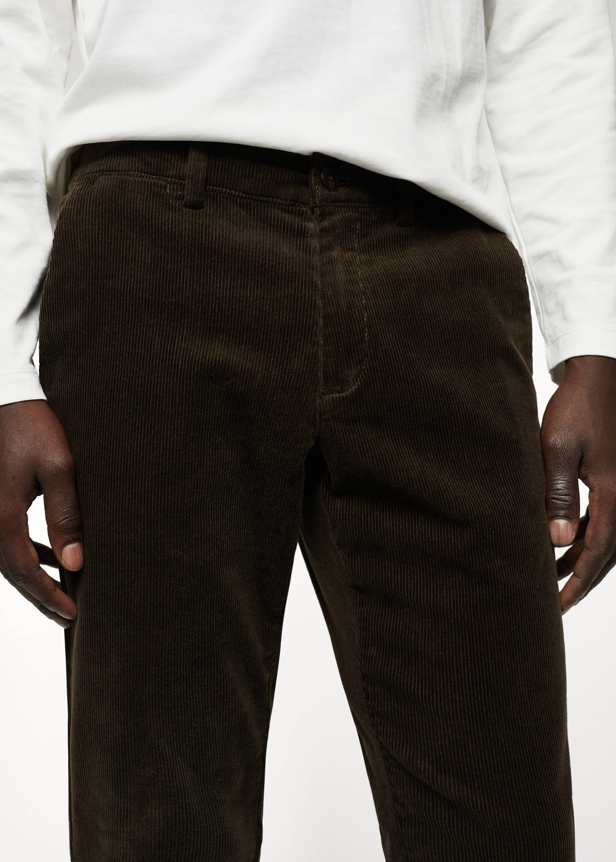 Tapered Cordhose in Cropped-Länge - Detail des Artikels 1