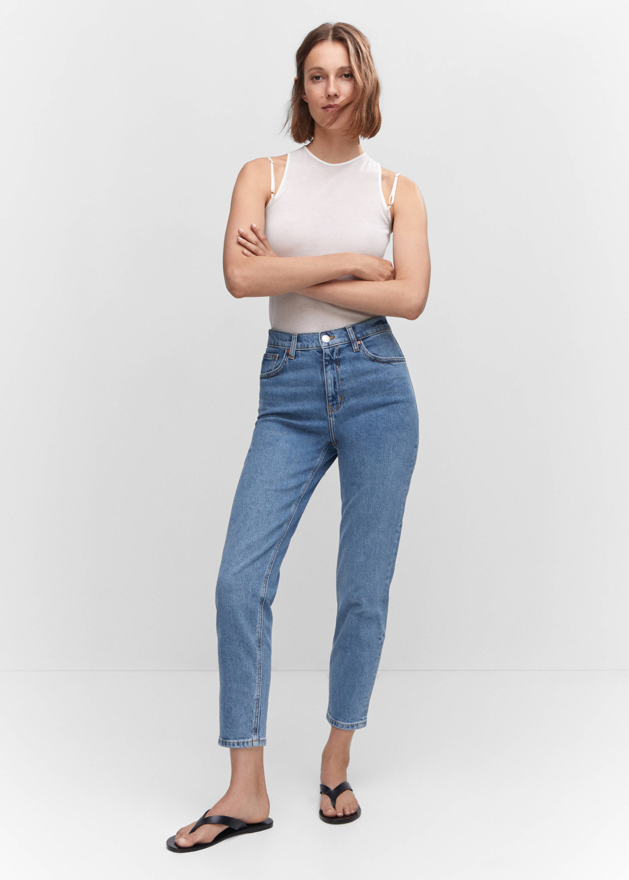 Jeans mom confort tiro alto - Plano general