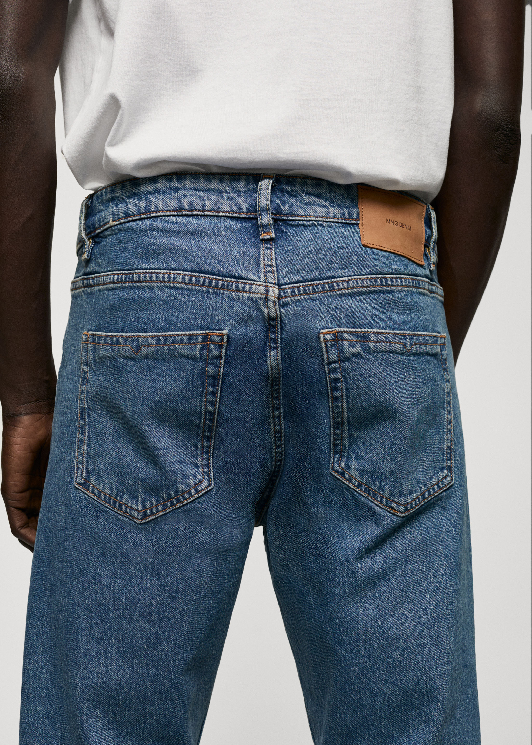 Jeans Ben tapered e cropped - Pormenor do artigo 6