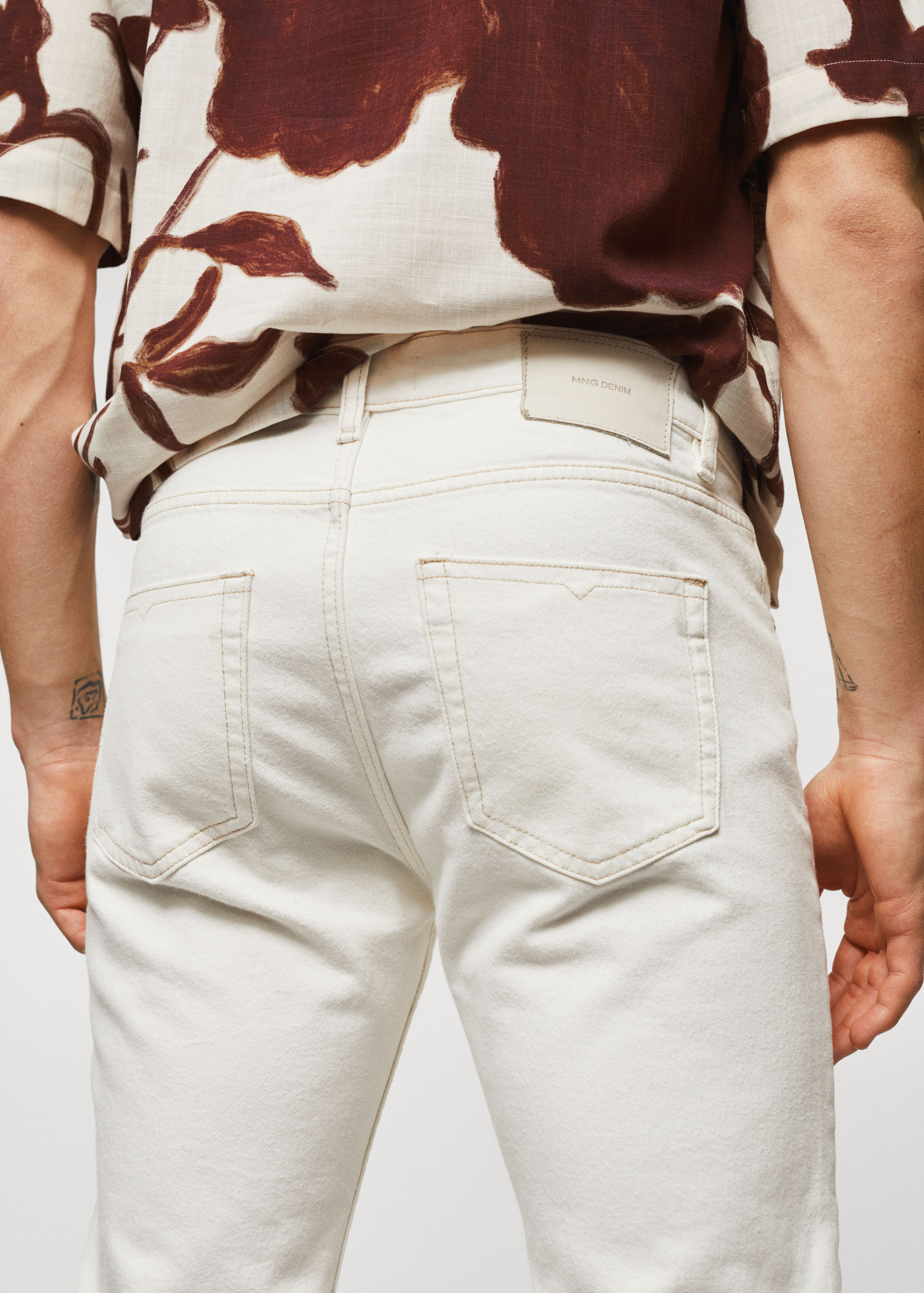 Jeans Ben tapered e cropped - Pormenor do artigo 4