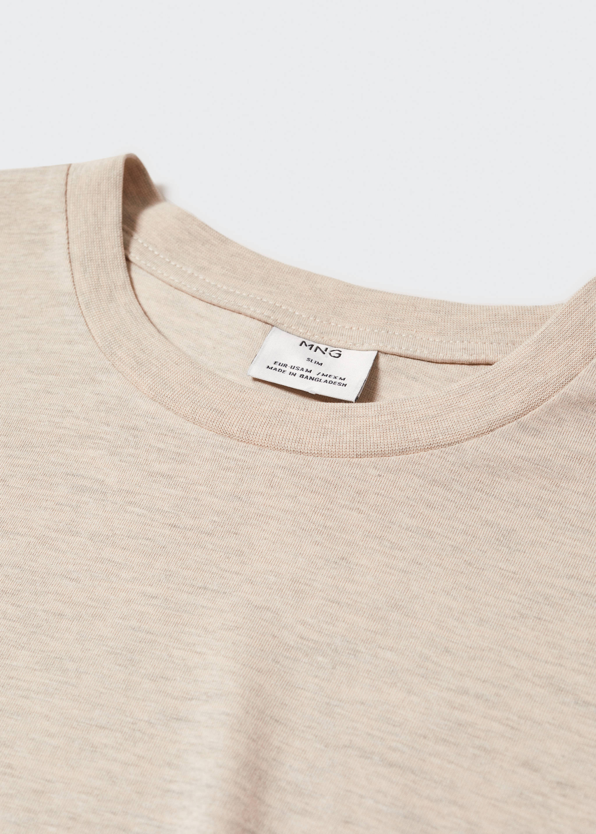 Basic lightweight cotton t-shirt - Details of the article 8