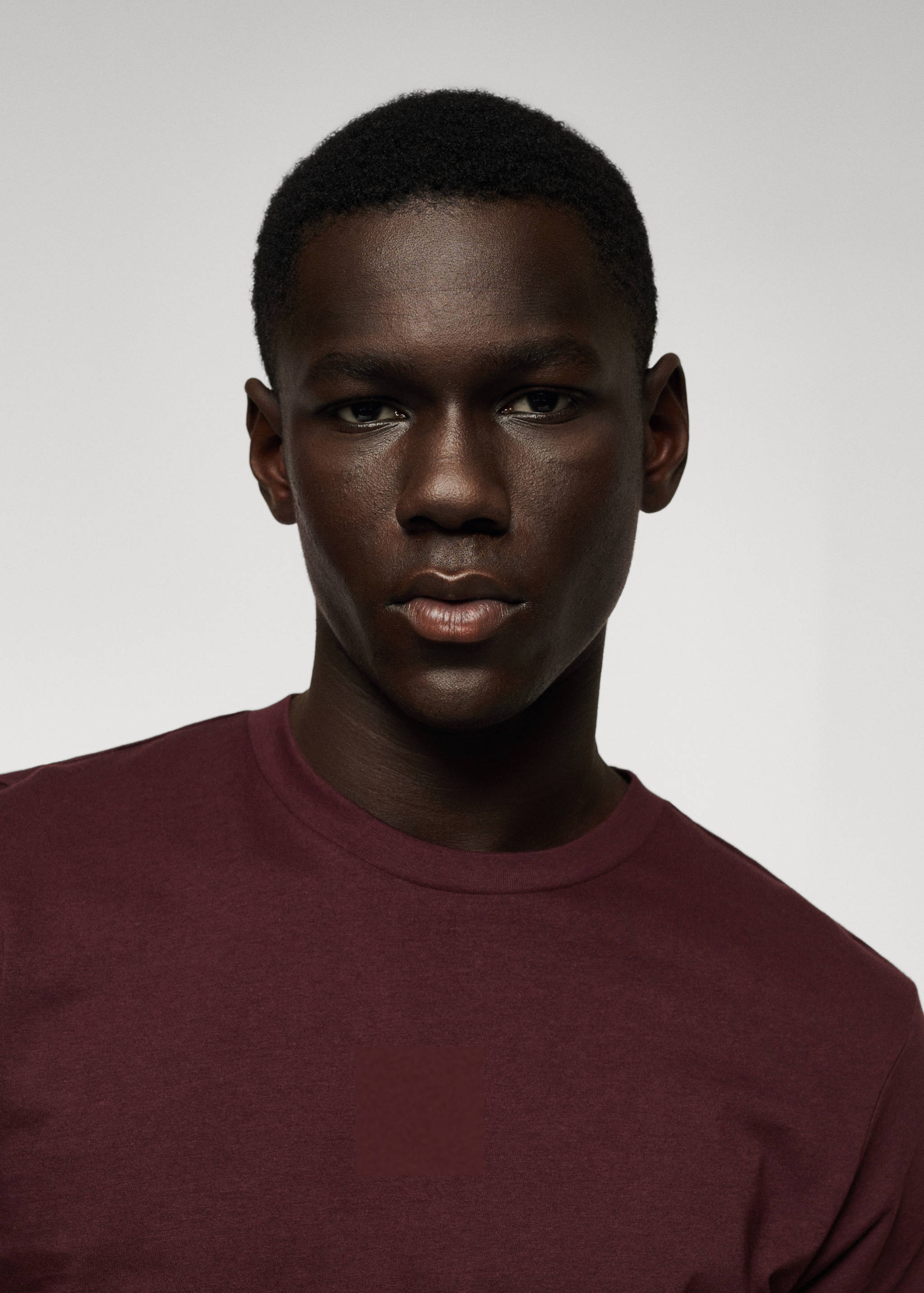 Basic lightweight cotton t-shirt - Details of the article 1