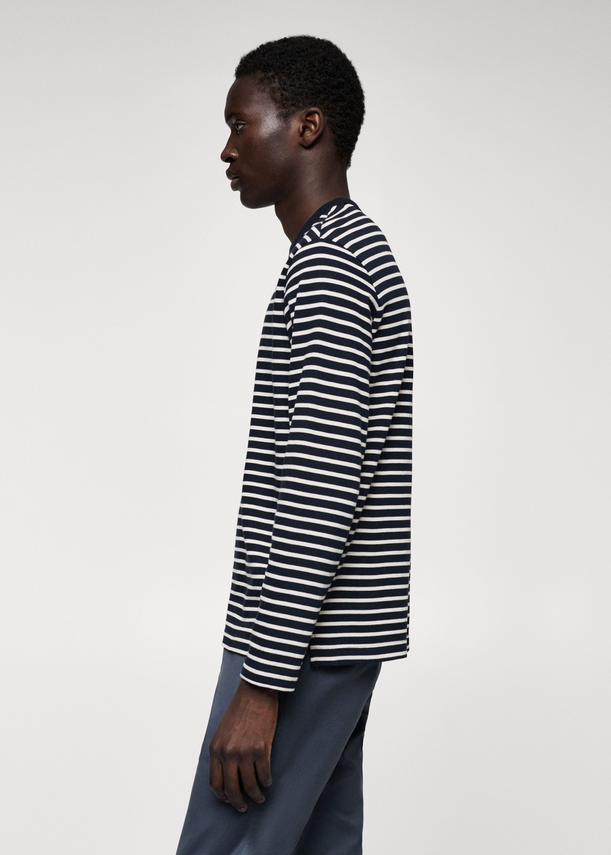 Striped long sleeves t-shirt - Details of the article 6